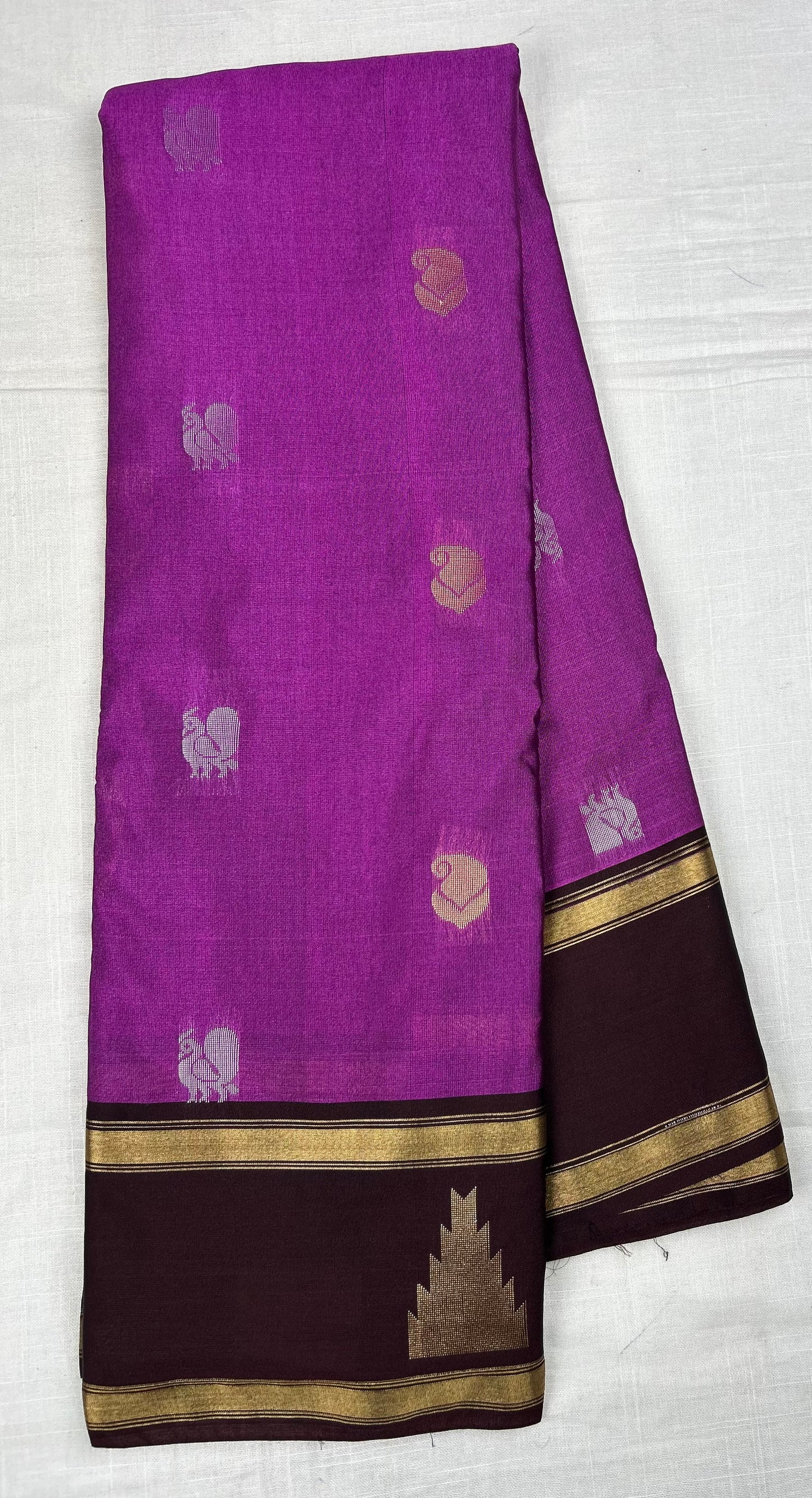 Semi Gadwal Vintage Saree