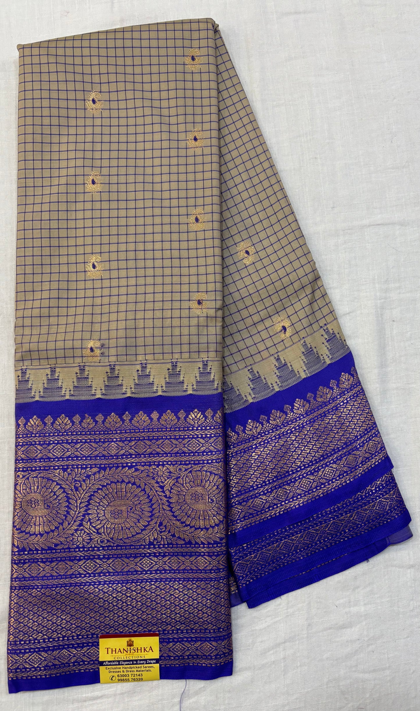 Semi Gadwal Checks Saree
