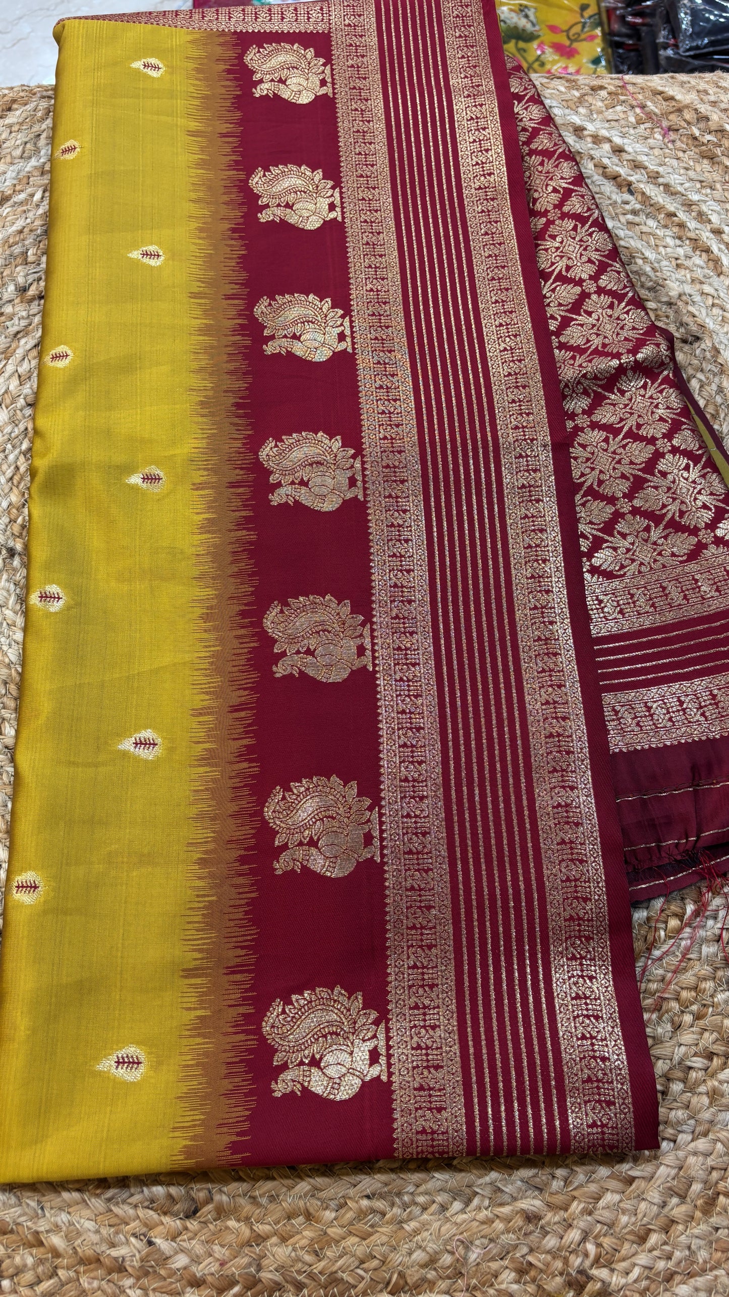 Soft Pattu