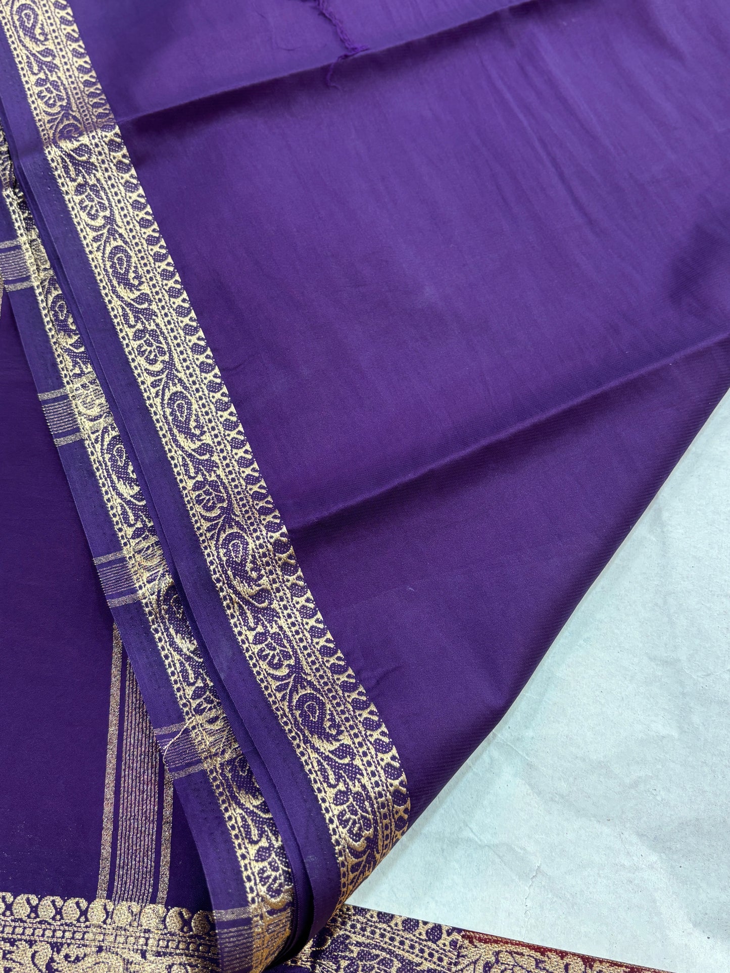 LMysore Crepe Small Borders-25