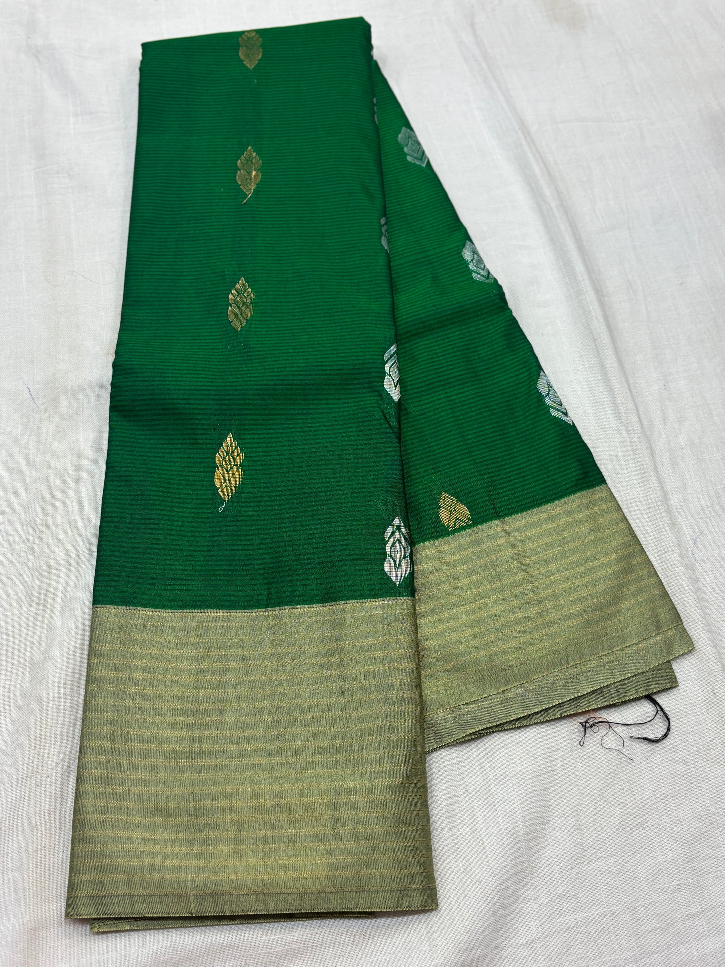 Semi Gadwal Saree