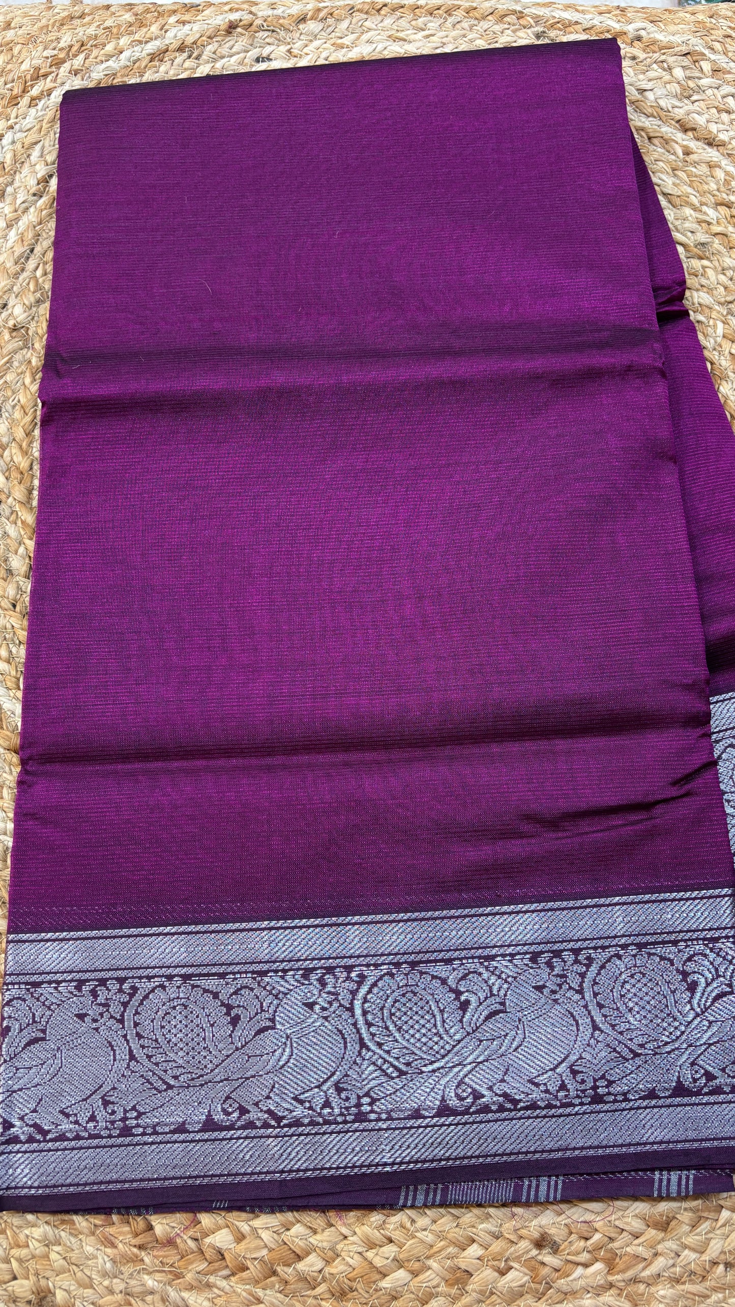 Mangalgiri Silk Saree - Small peacock border