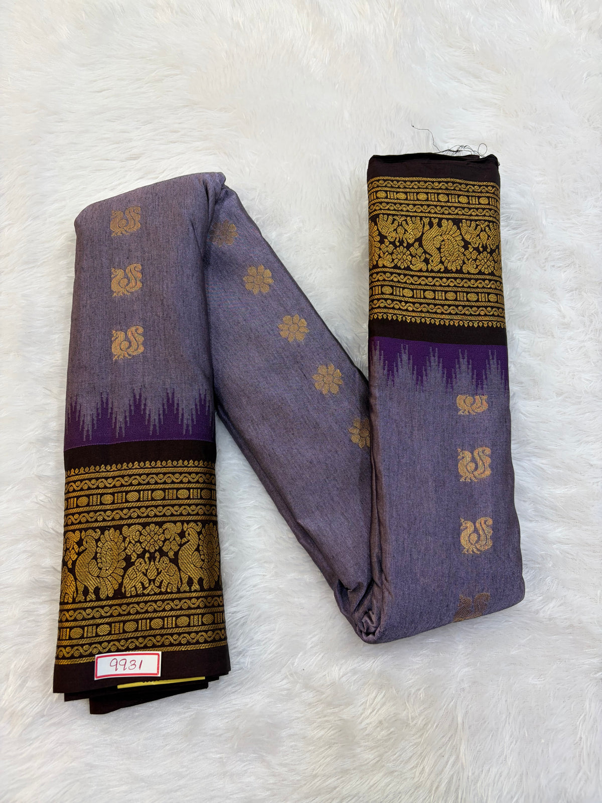 Semi Gadwal Sico Small Border Saree