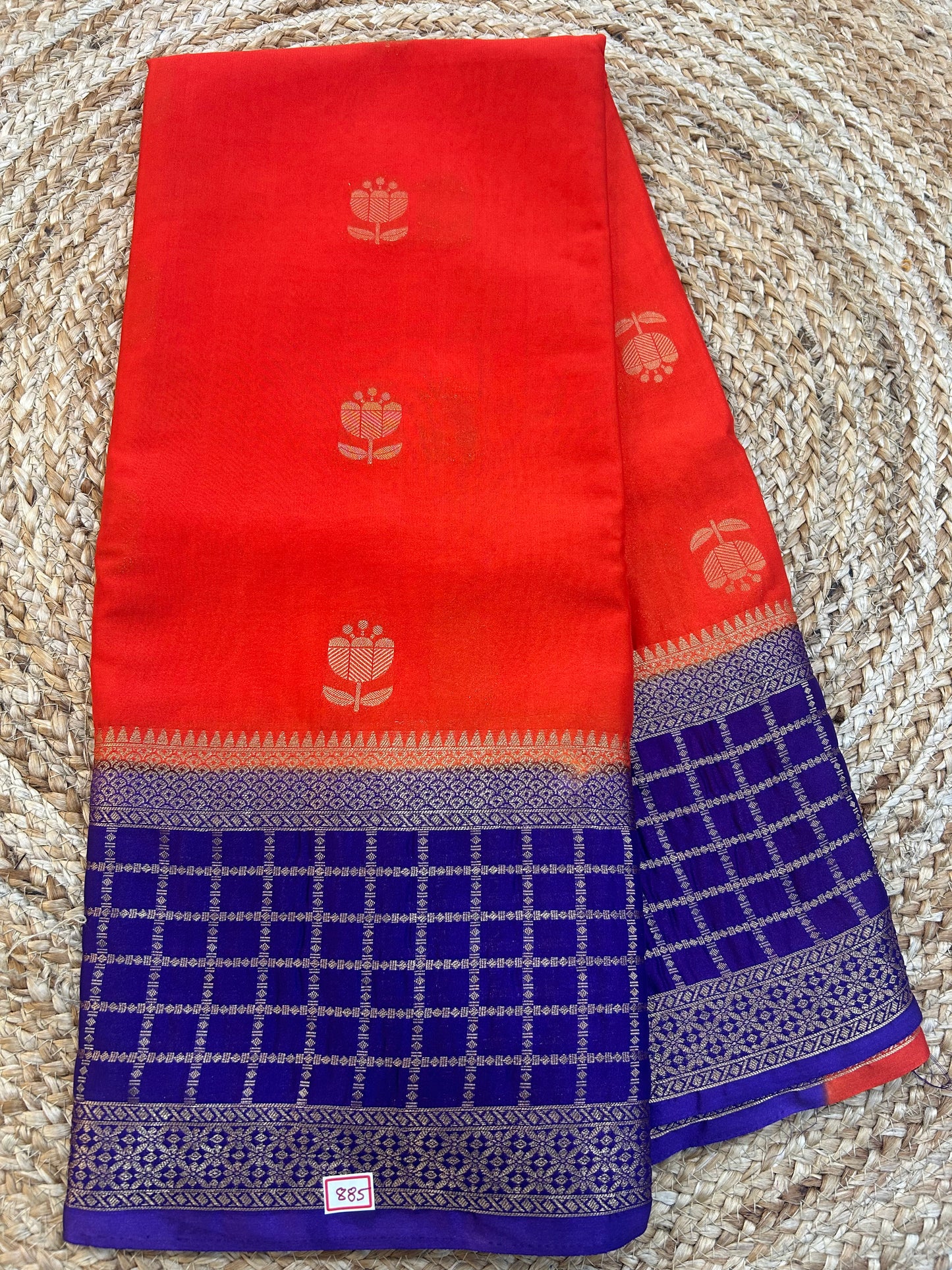 Mysore Crepe Gap borders rich pallu