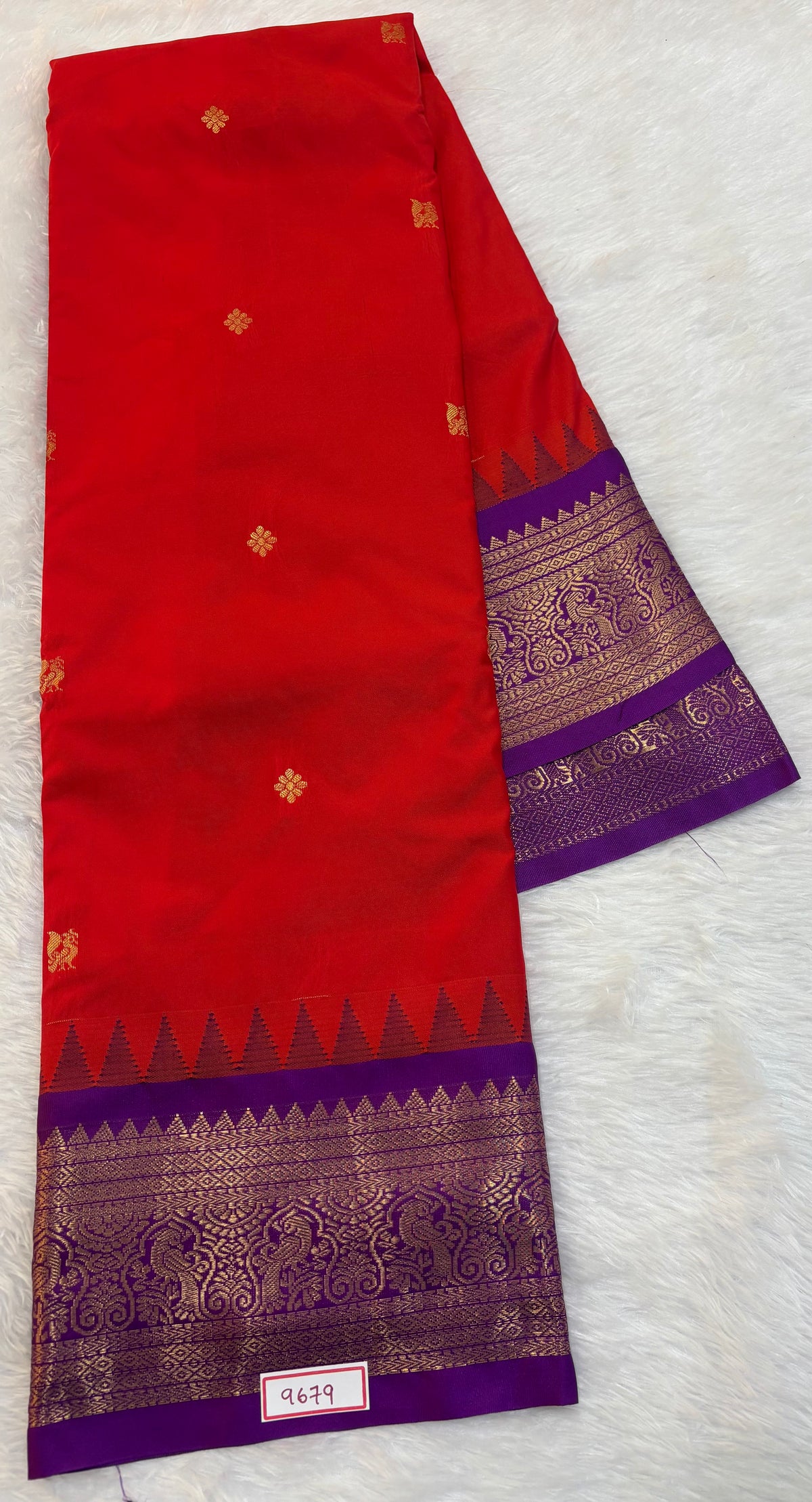 Semi Gadwal small borders