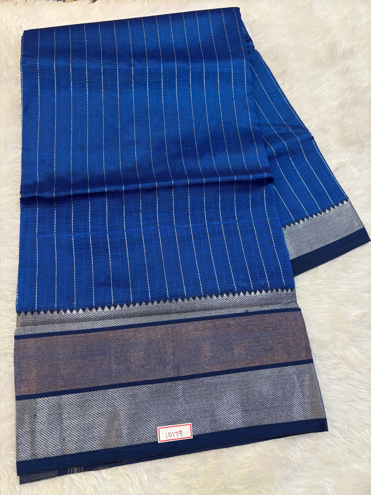 Mangalgiri Medium Border