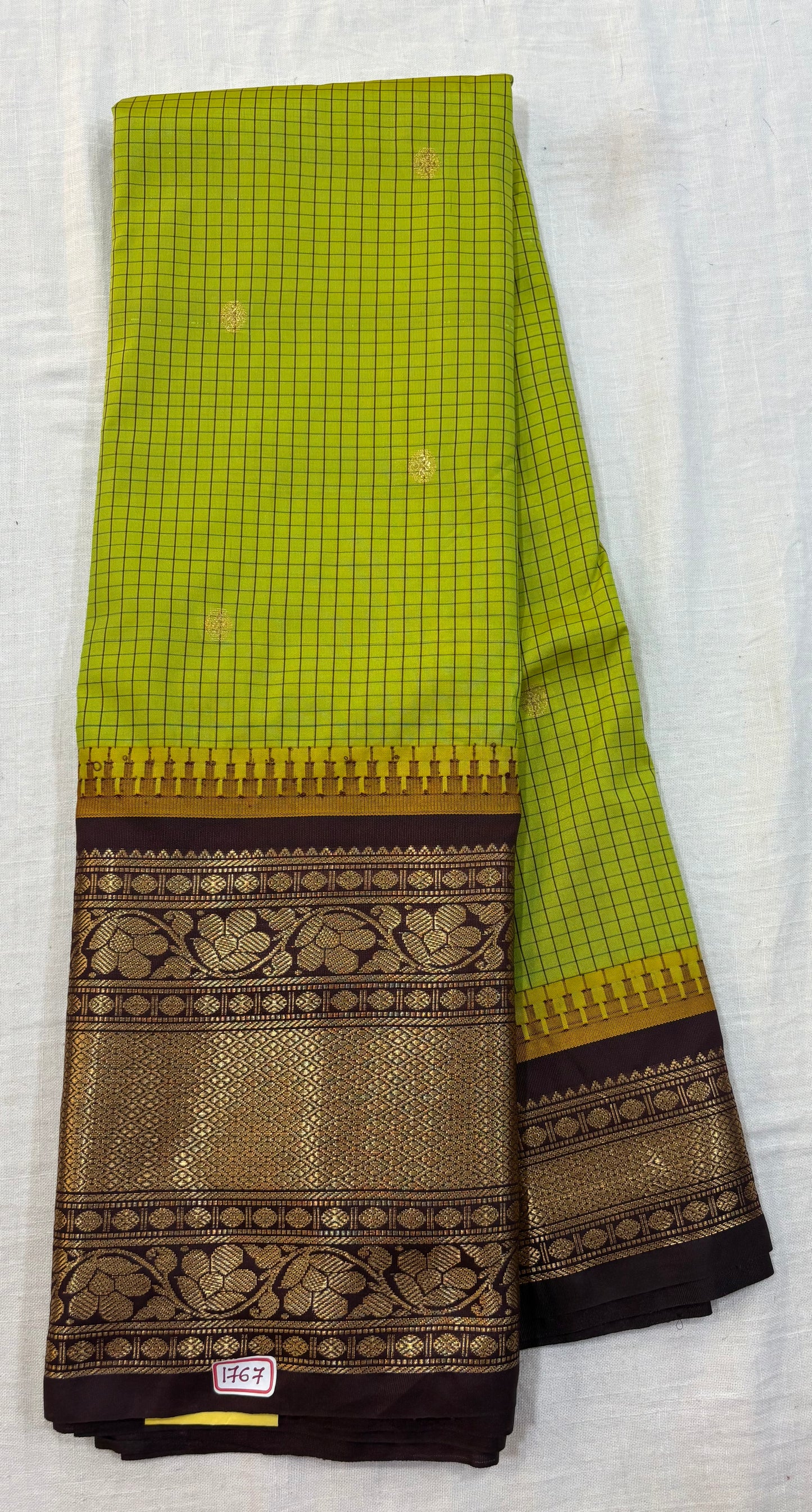 Semi Gadwal Checks Saree