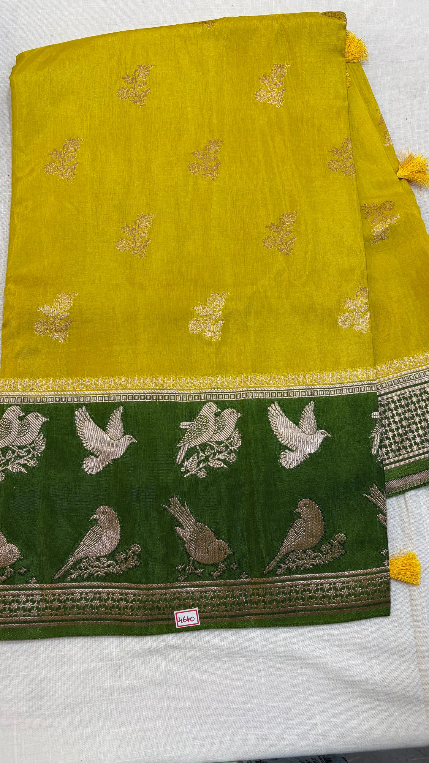 Russian Crepe saree