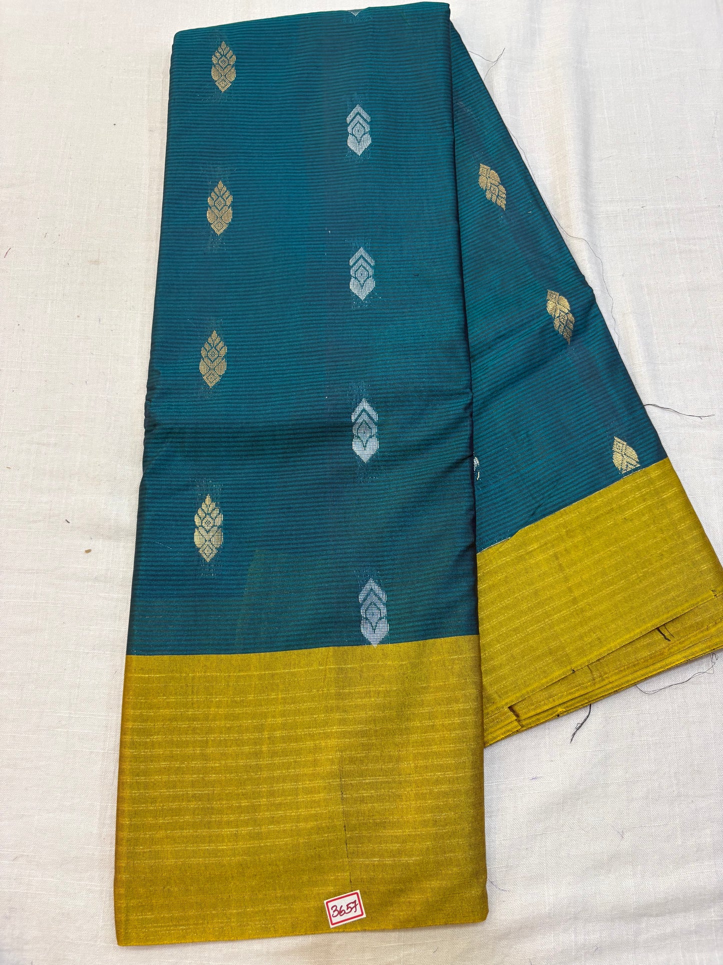 Semi Gadwal Sico Lines Border Saree