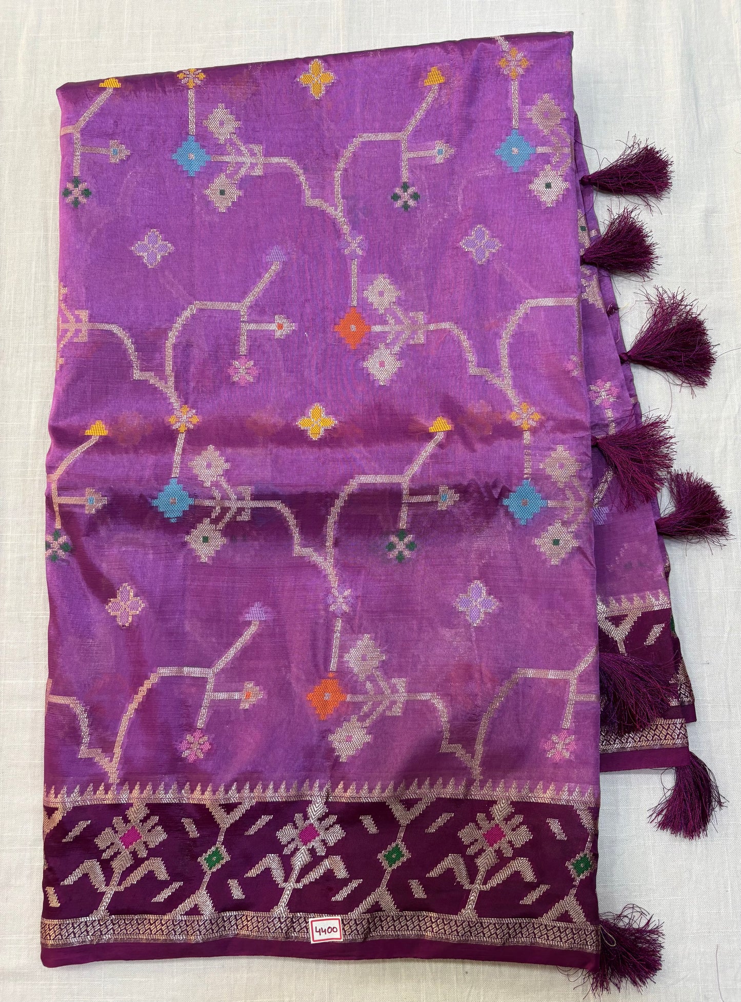 HO Ikkat Weaving Saree