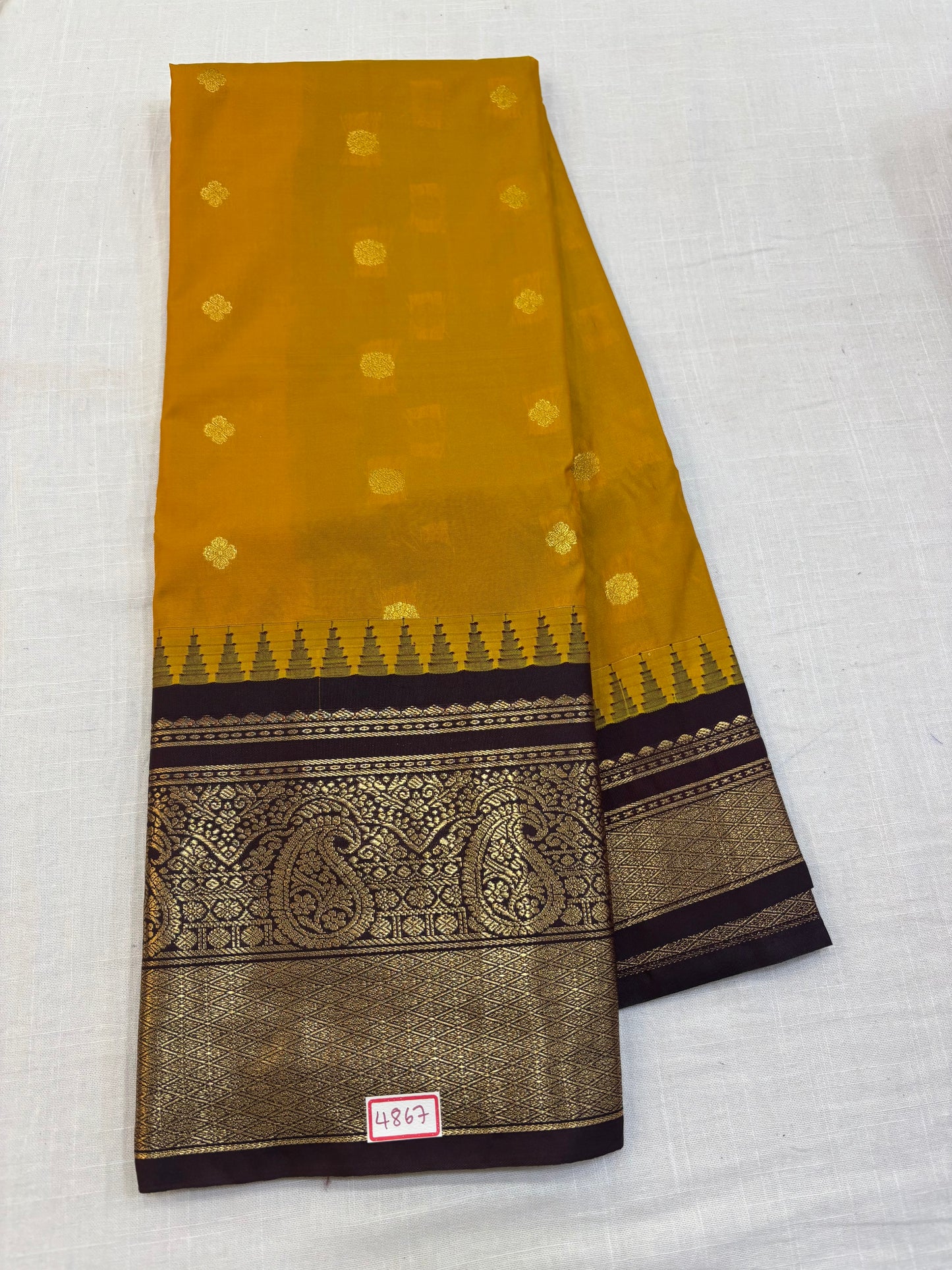 Semi Gadwal Saree