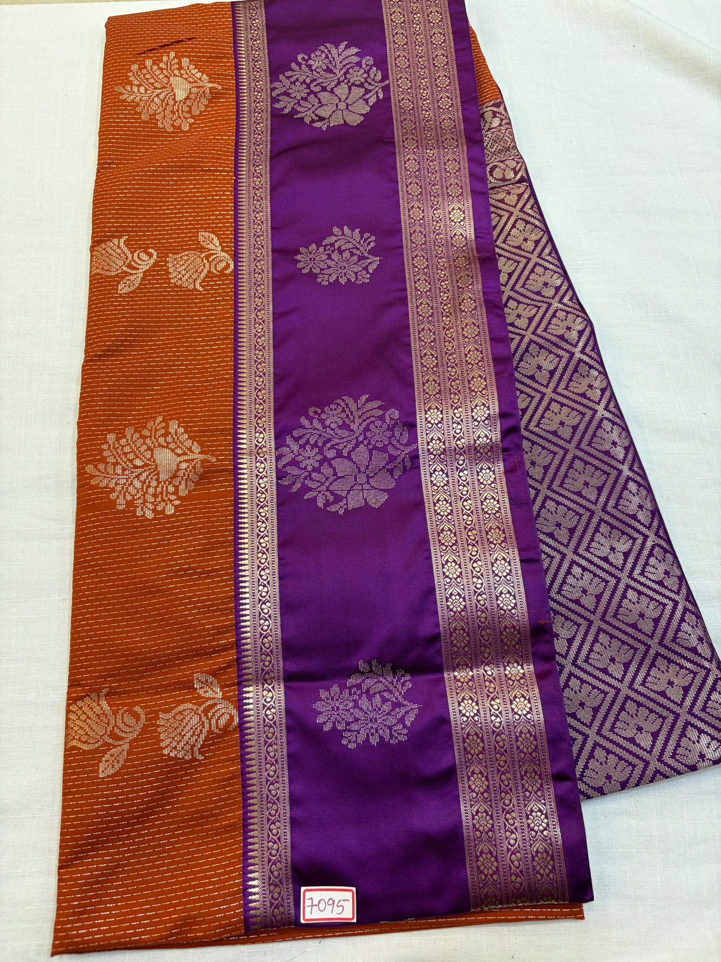 Kashika Pattu