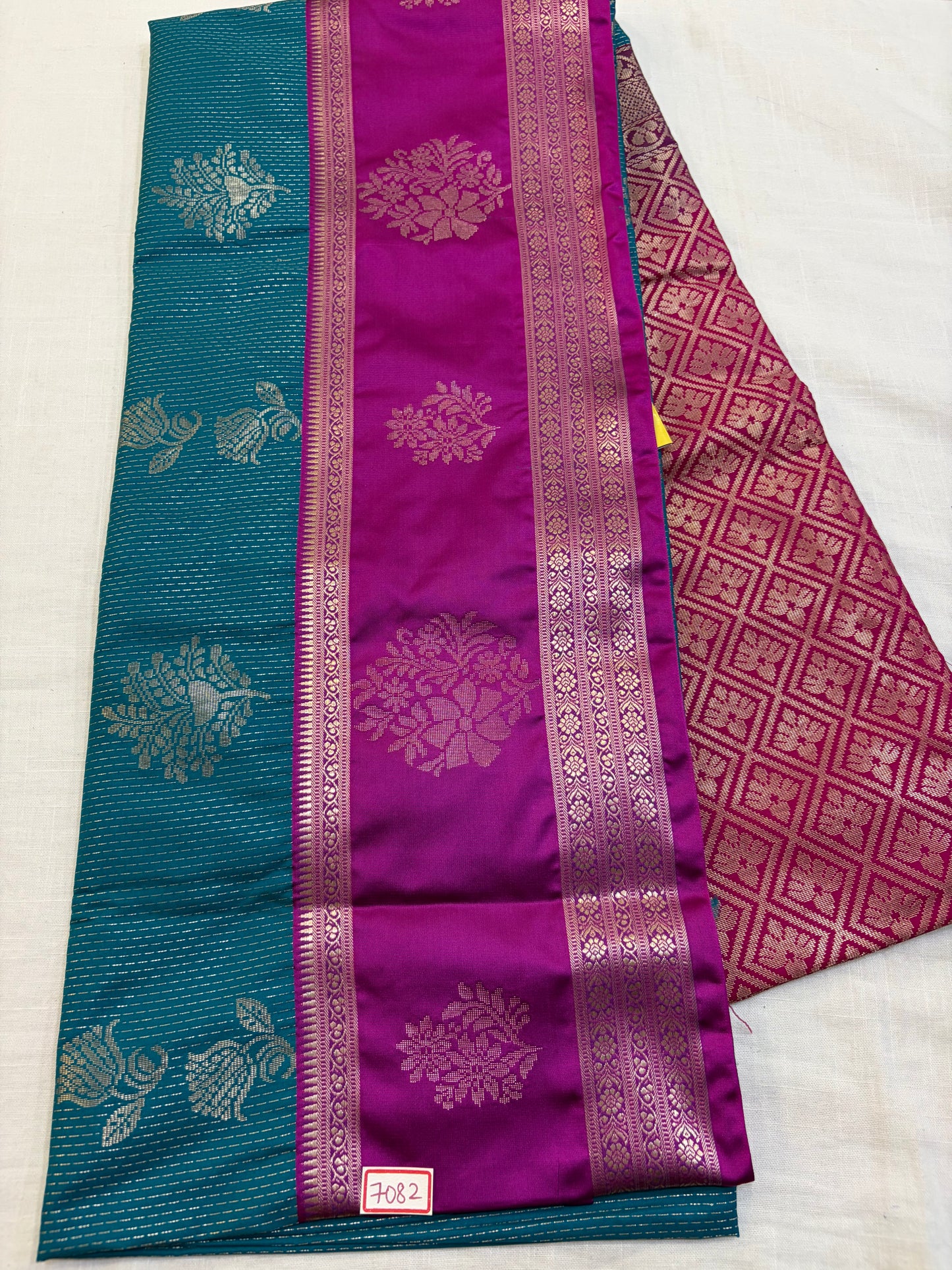 Kashika Pattu