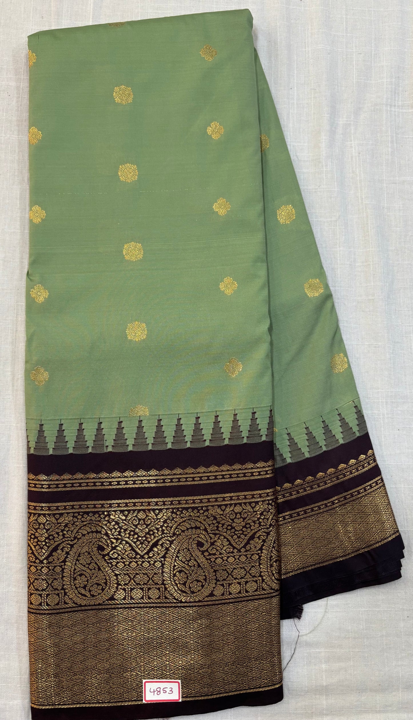 Semi Gadwal Saree