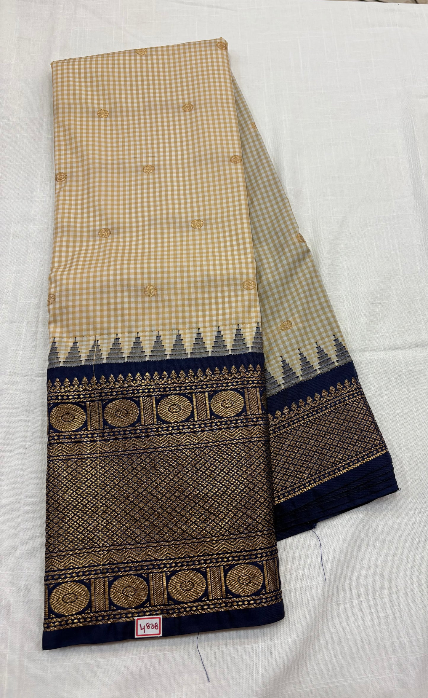 Semi Gadwal Checks Sarees