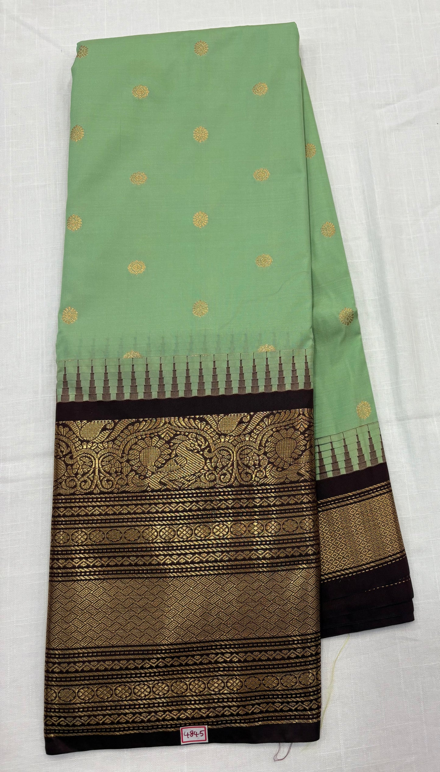 Semi Gadwal Saree