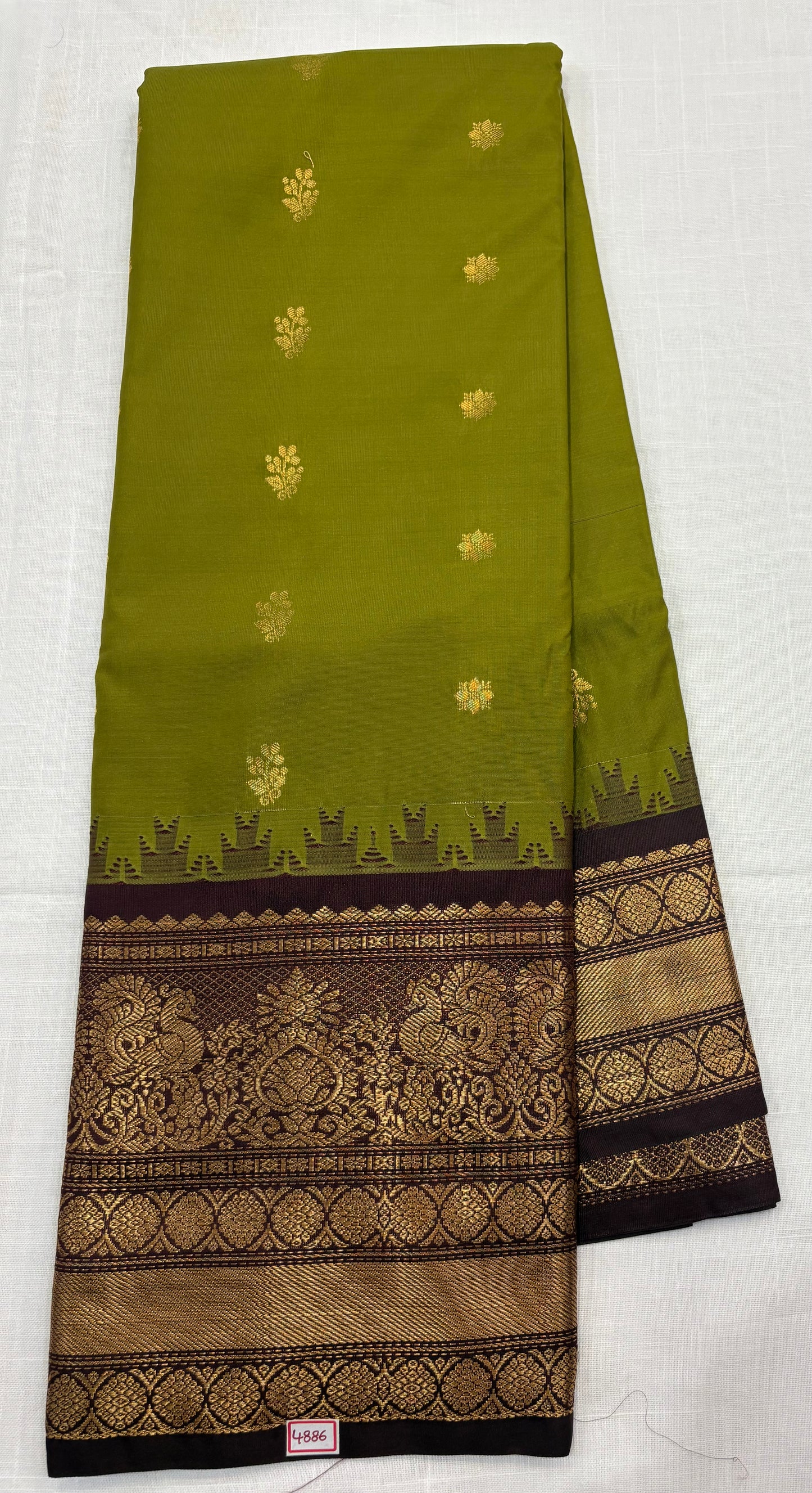 Semi Gadwal Saree