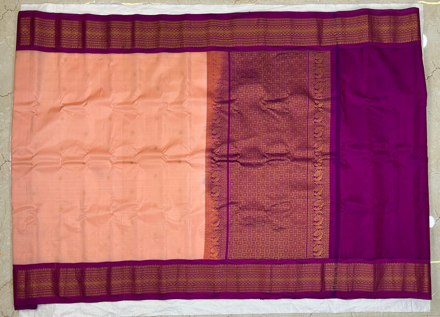 Pure Gadwal Pattu Saree