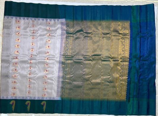Pure Gadwal Pattu Saree - Muniya Design