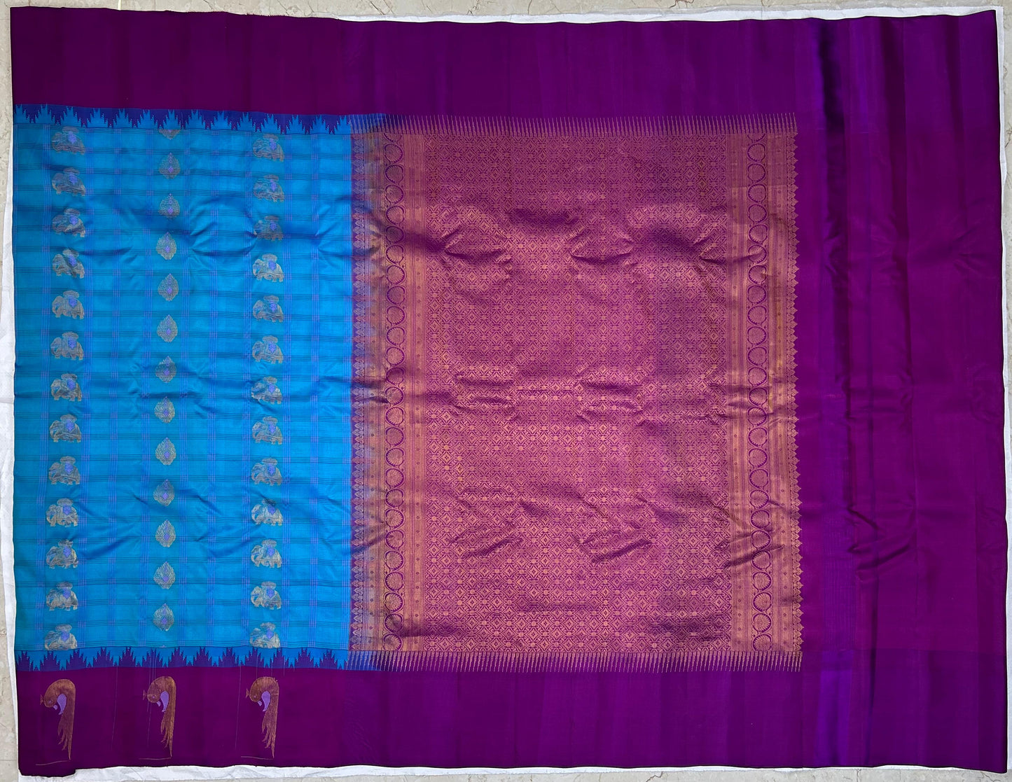 Pure Gadwal Pattu Saree - Muniya Design