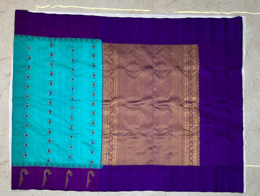 Pure Gadwal Pattu Saree - Muniya Design