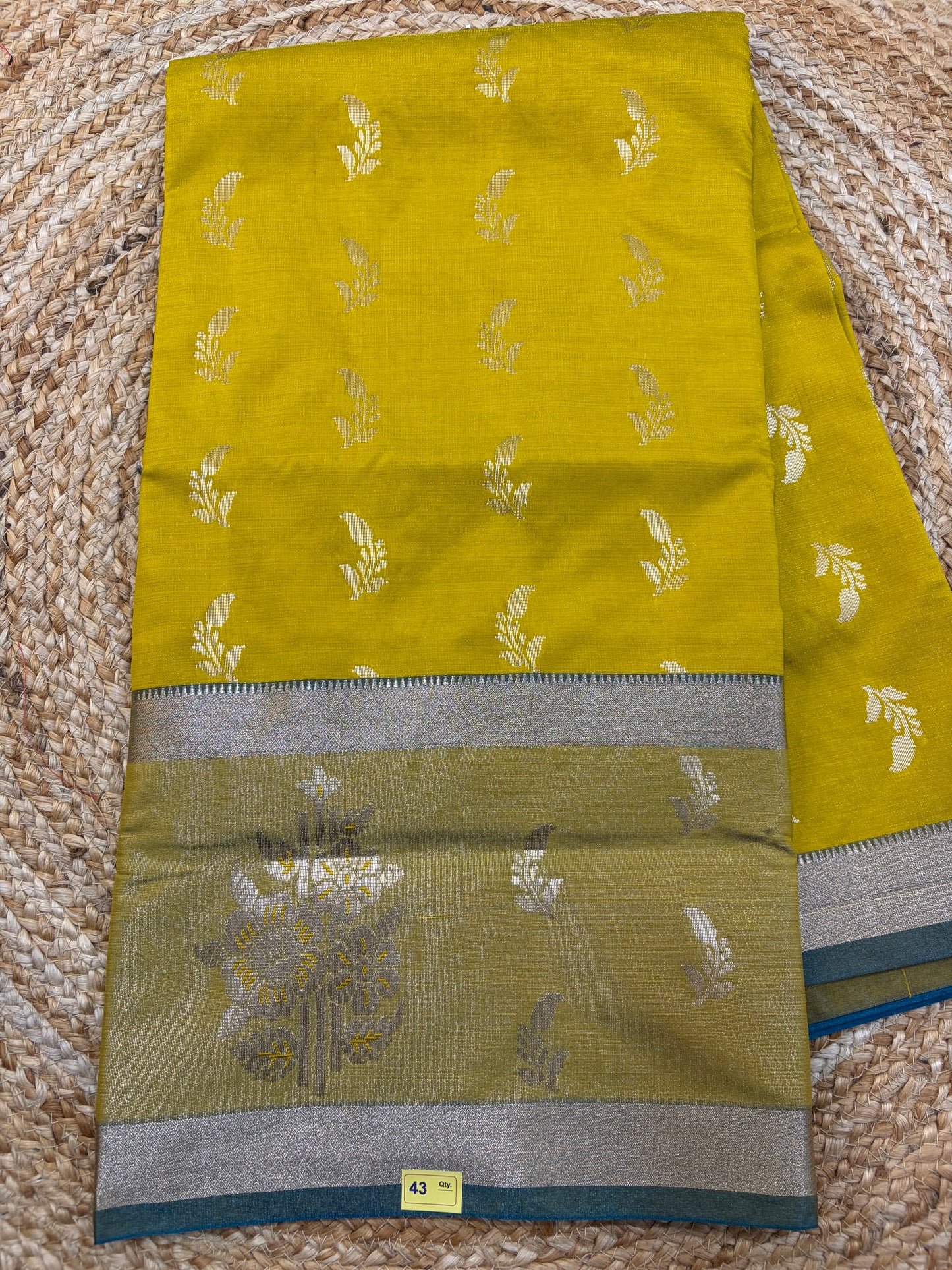 Semi Uppada Saree B43