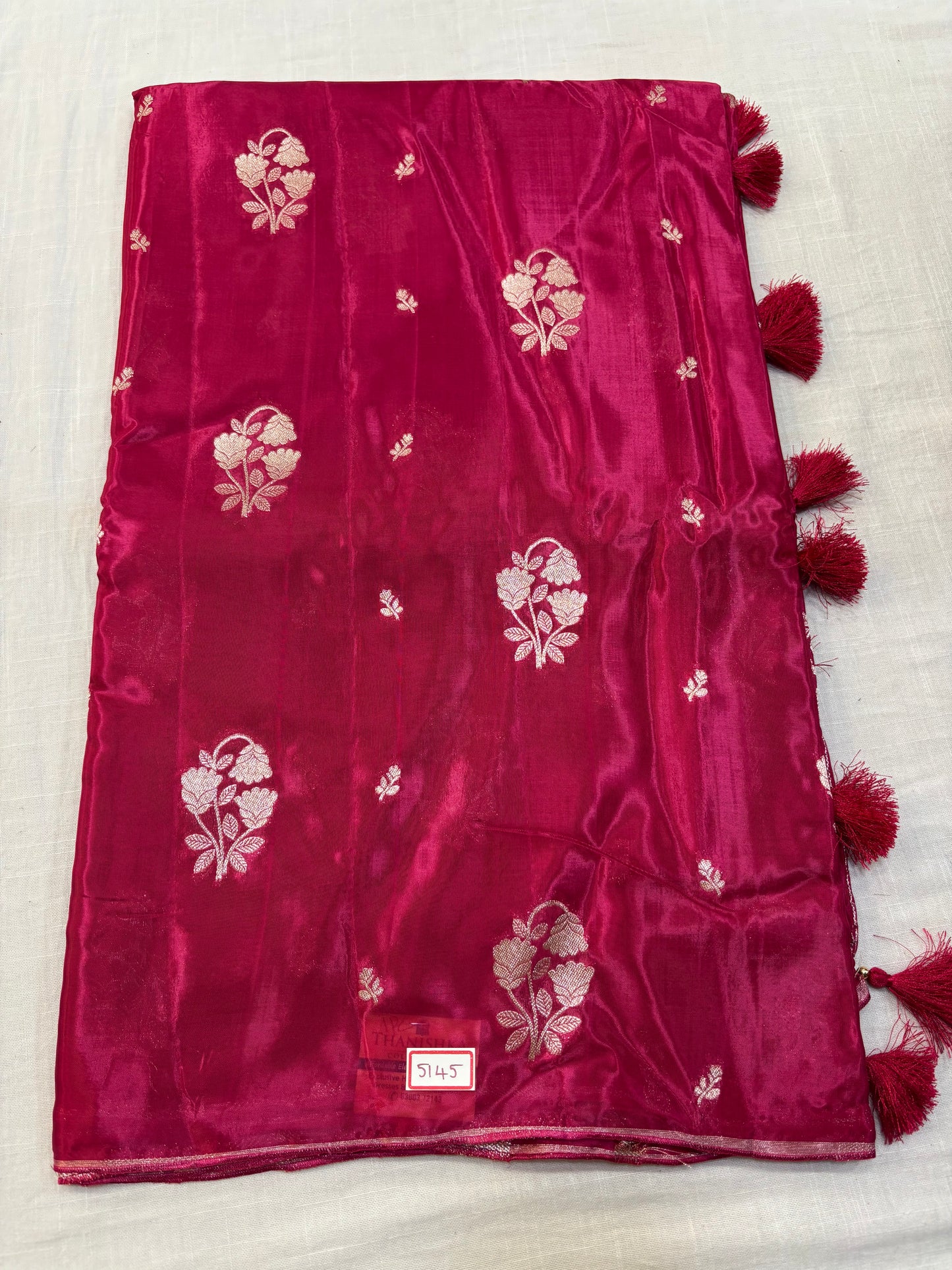 Banaras HO saree