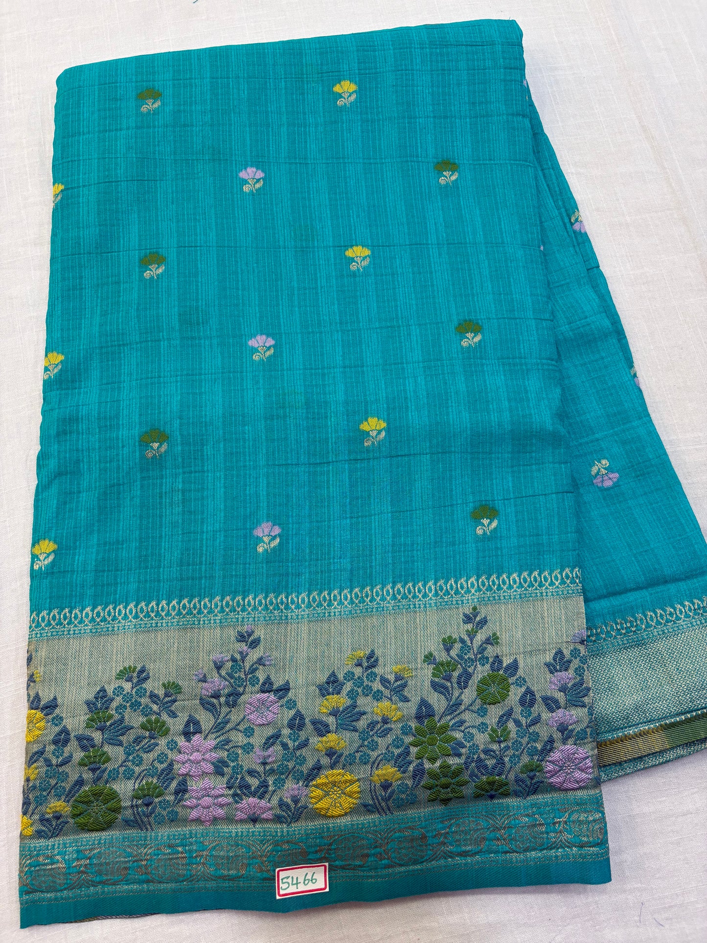 Moonga Paithani saree