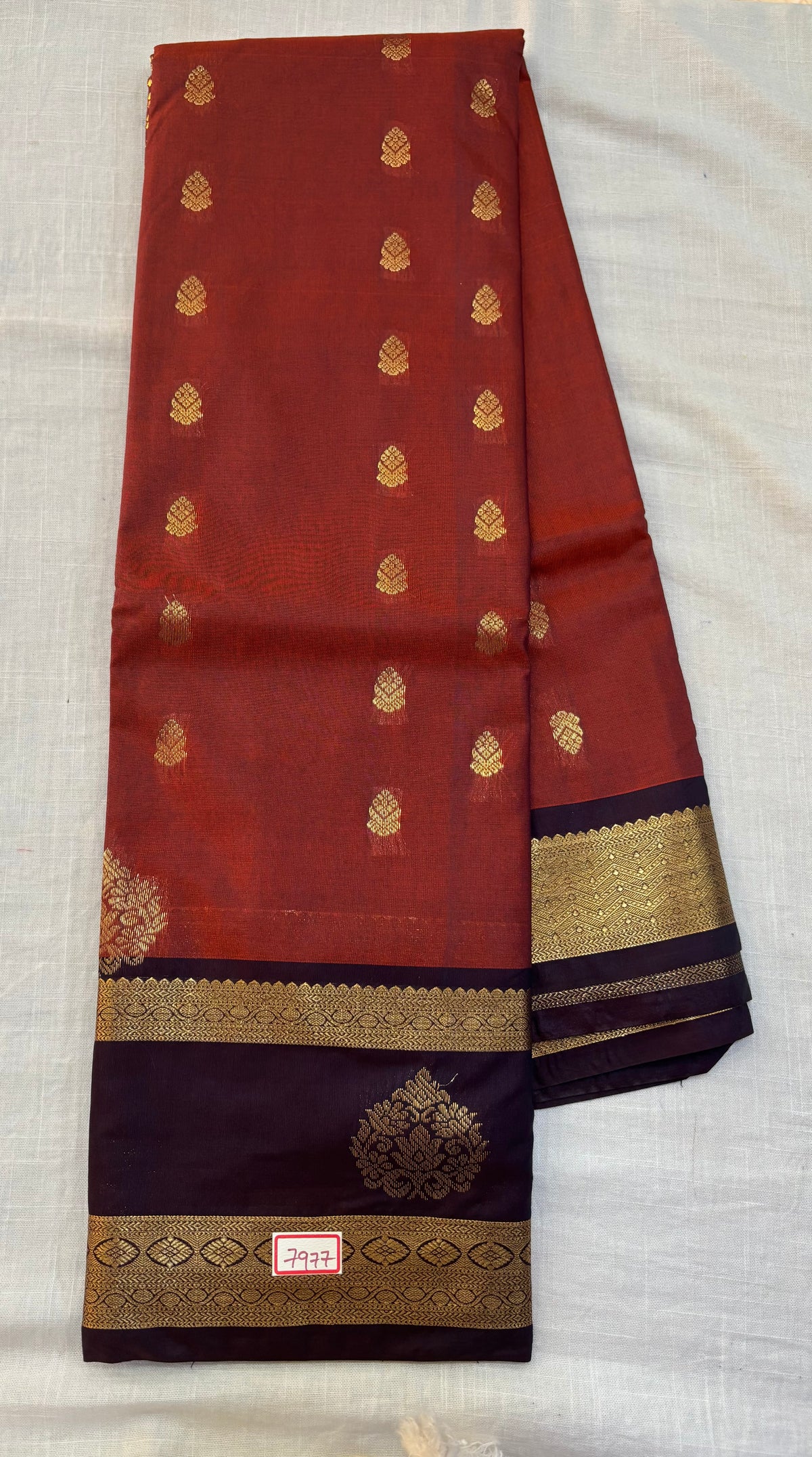 Semi Gadwal Vintage style Gap border sarees
