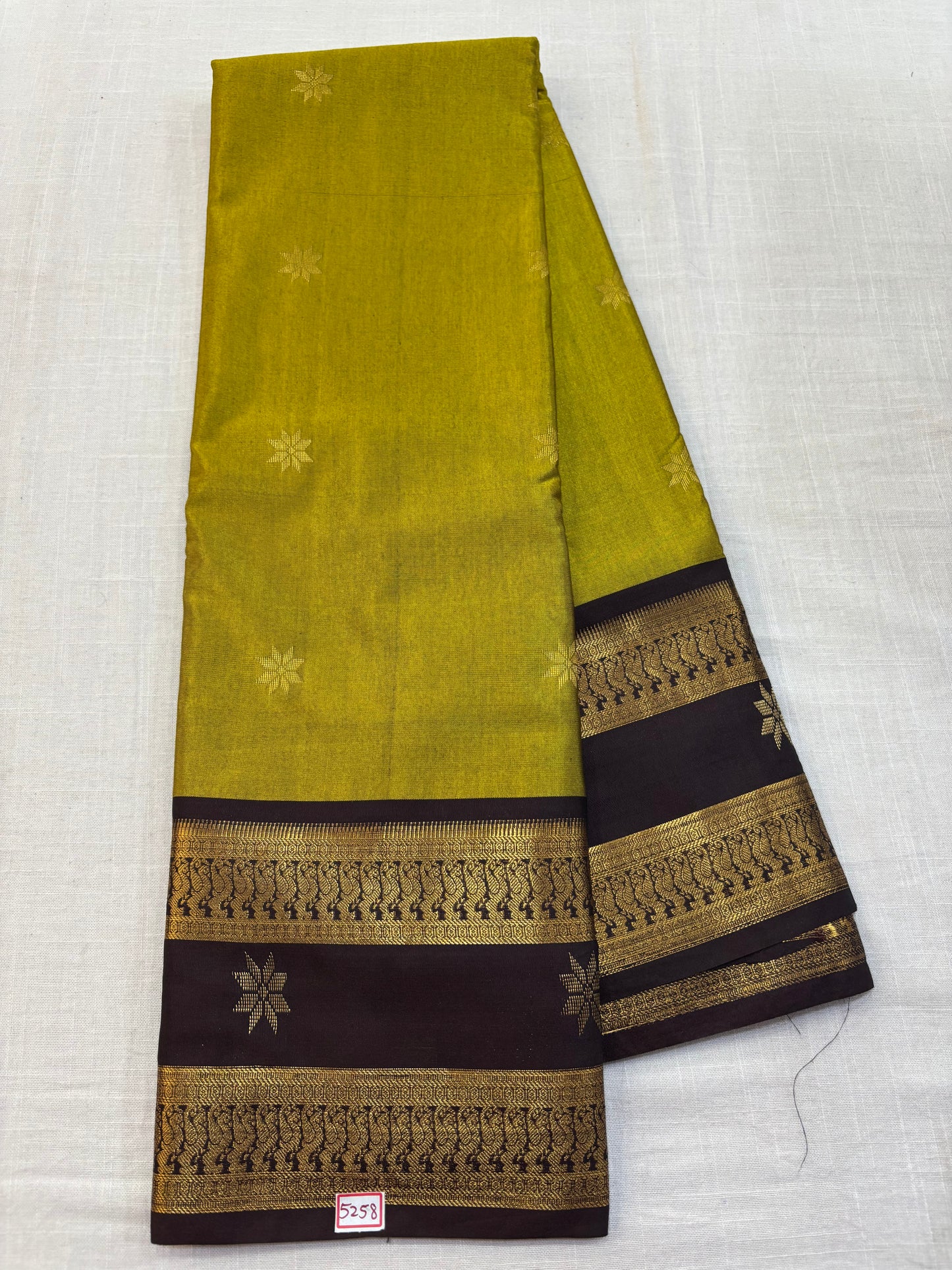 Semi Gadwal Sarees