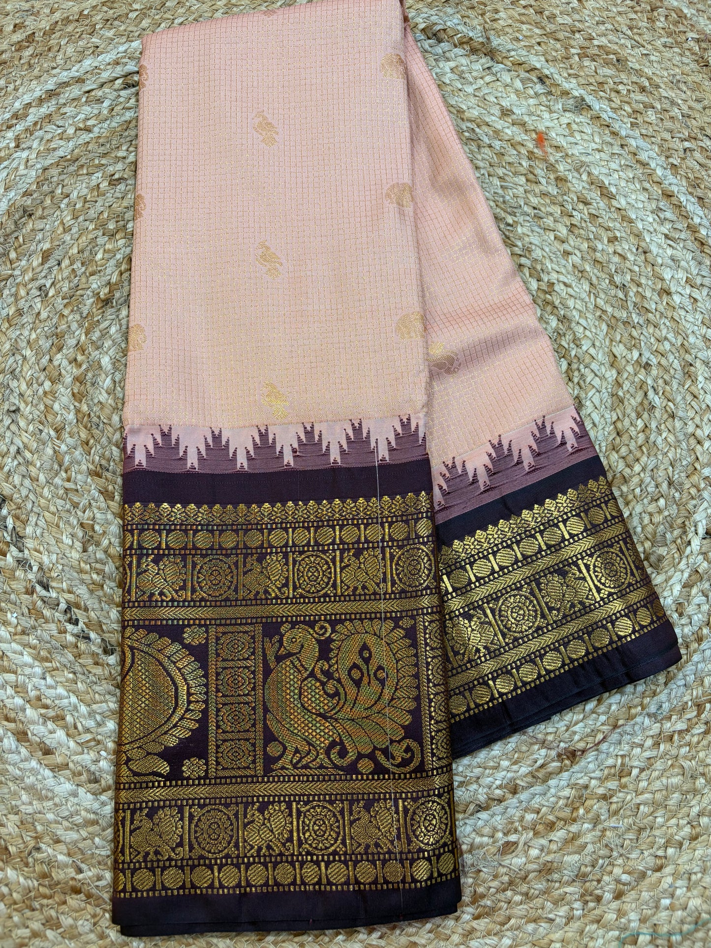 Semi Gadwal Checks Silk Saree