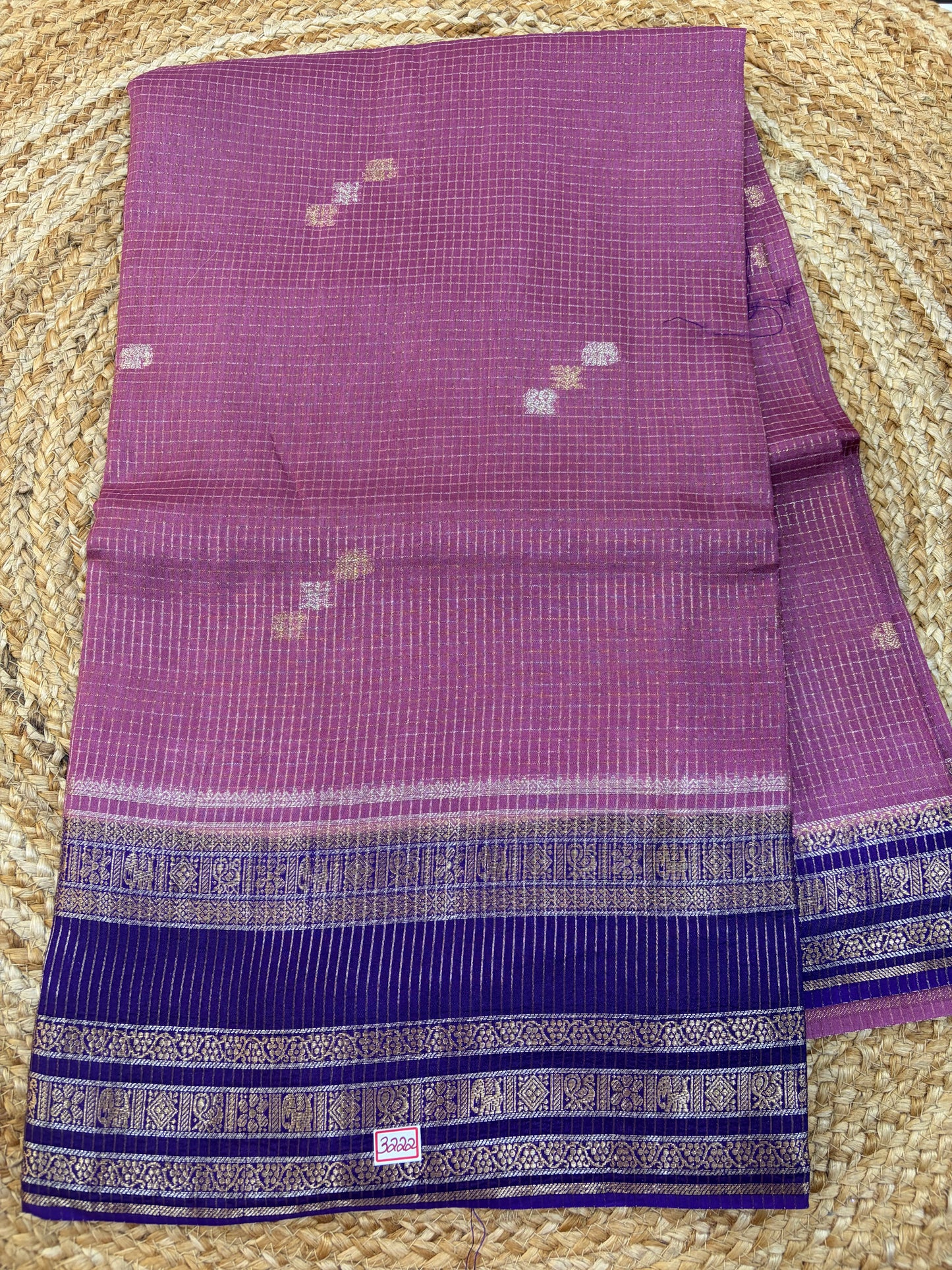 Russian Crepe Checks saree