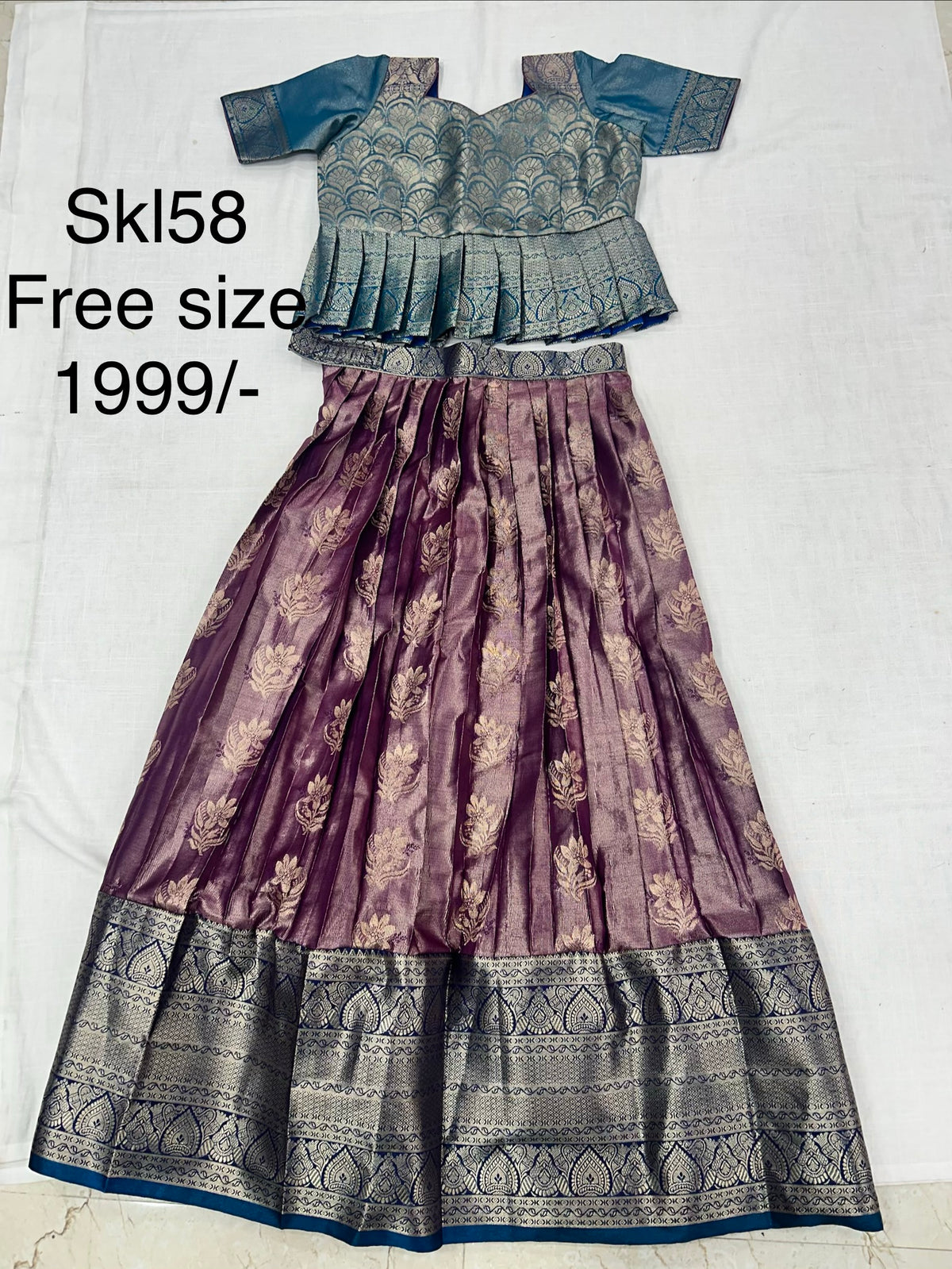 Kid’s lehenga Stitched