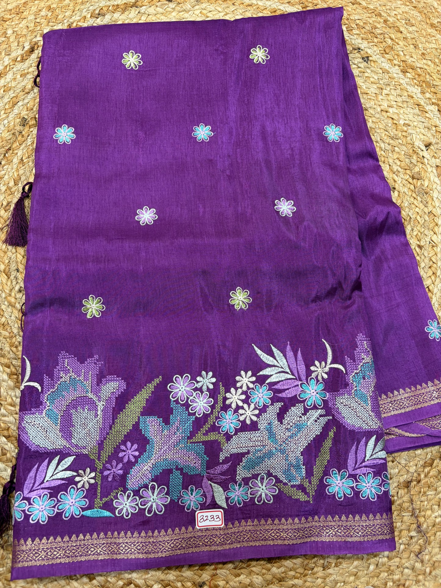 Russian Crepe Pettitpoint Embroidery Saree