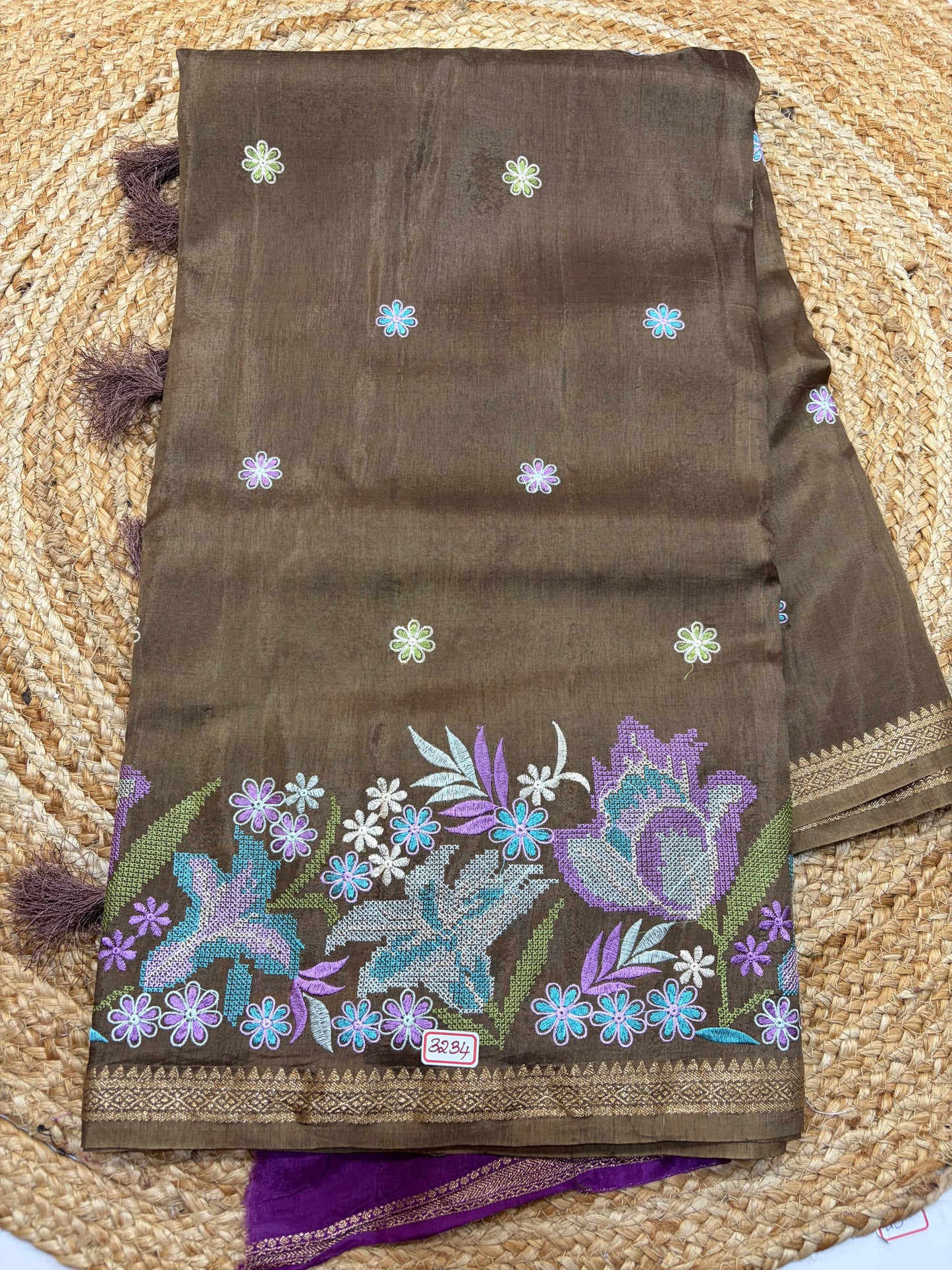 Russian Crepe Pettitpoint Embroidery Saree