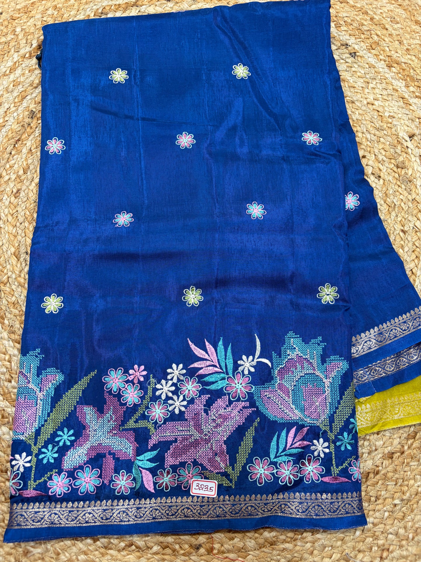 Russian Crepe Pettitpoint Embroidery Saree