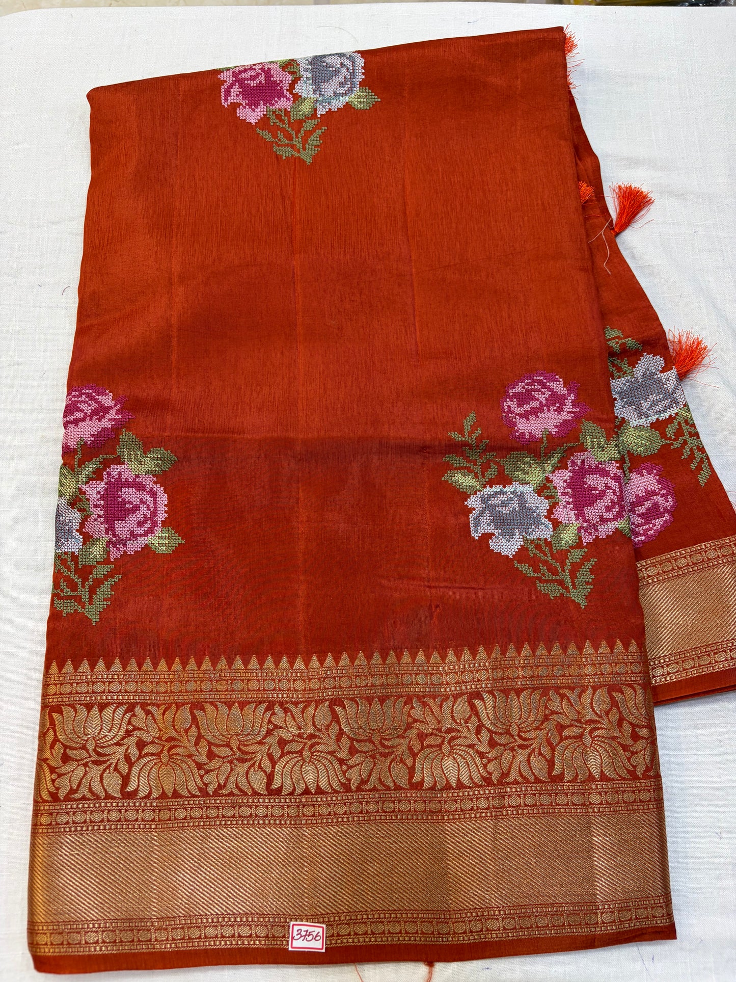 Russian Crepe Pettitpoint Embroidery Saree