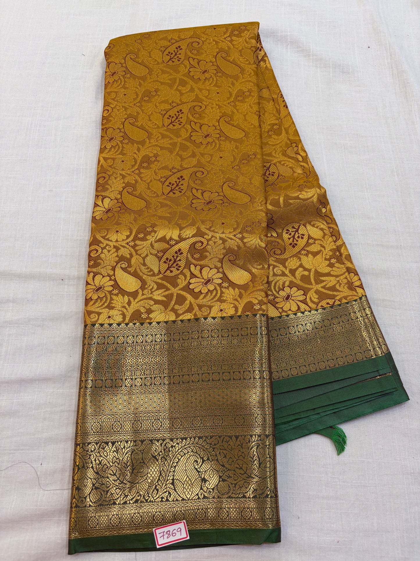 Semi Kanchi Pattu Saree