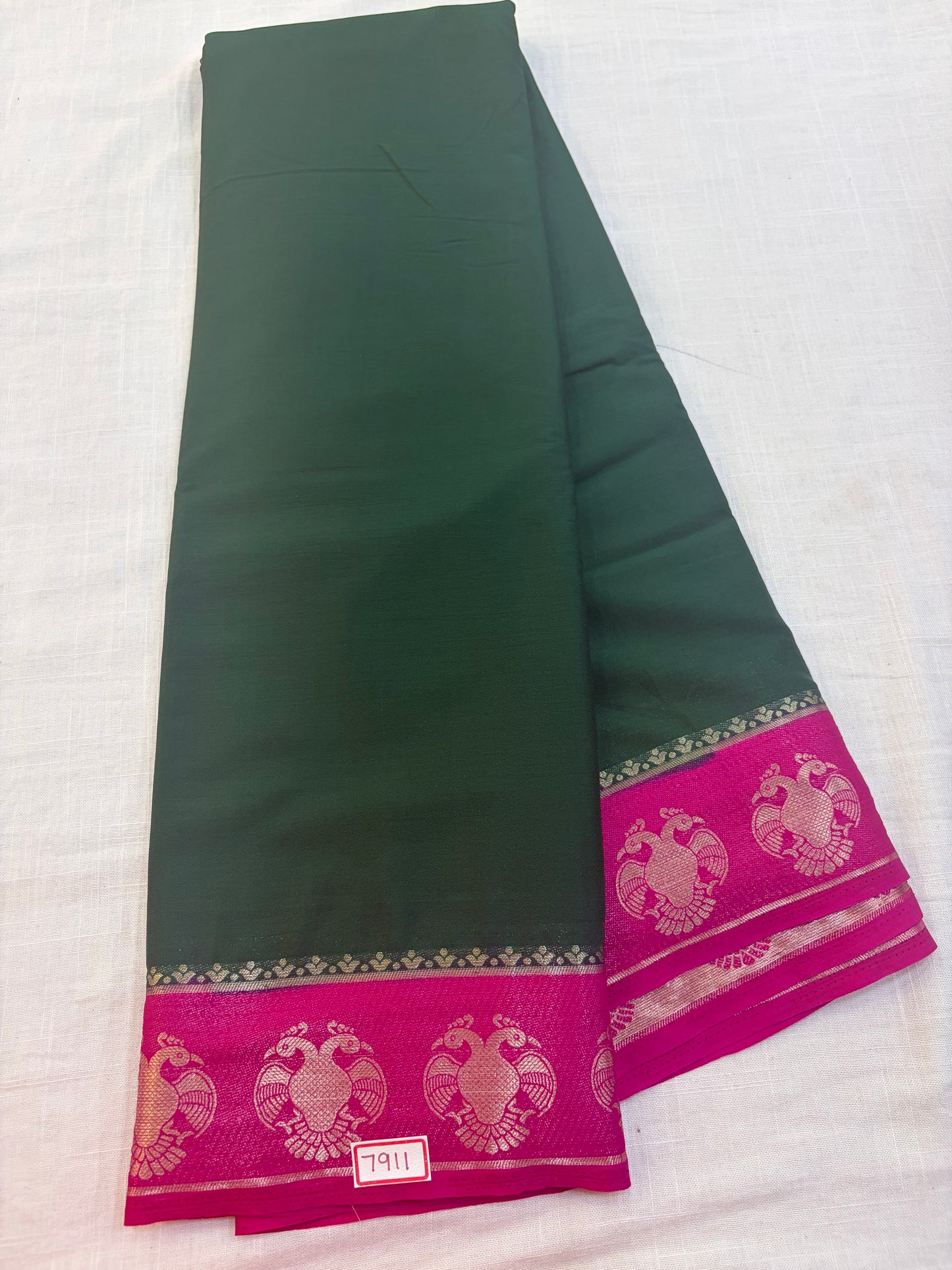 Mysore Crepe medium borders
