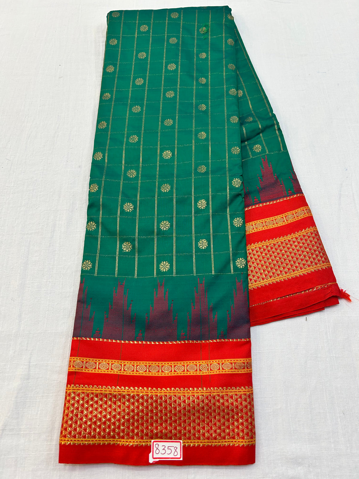 Semi Gadwal checks Saree