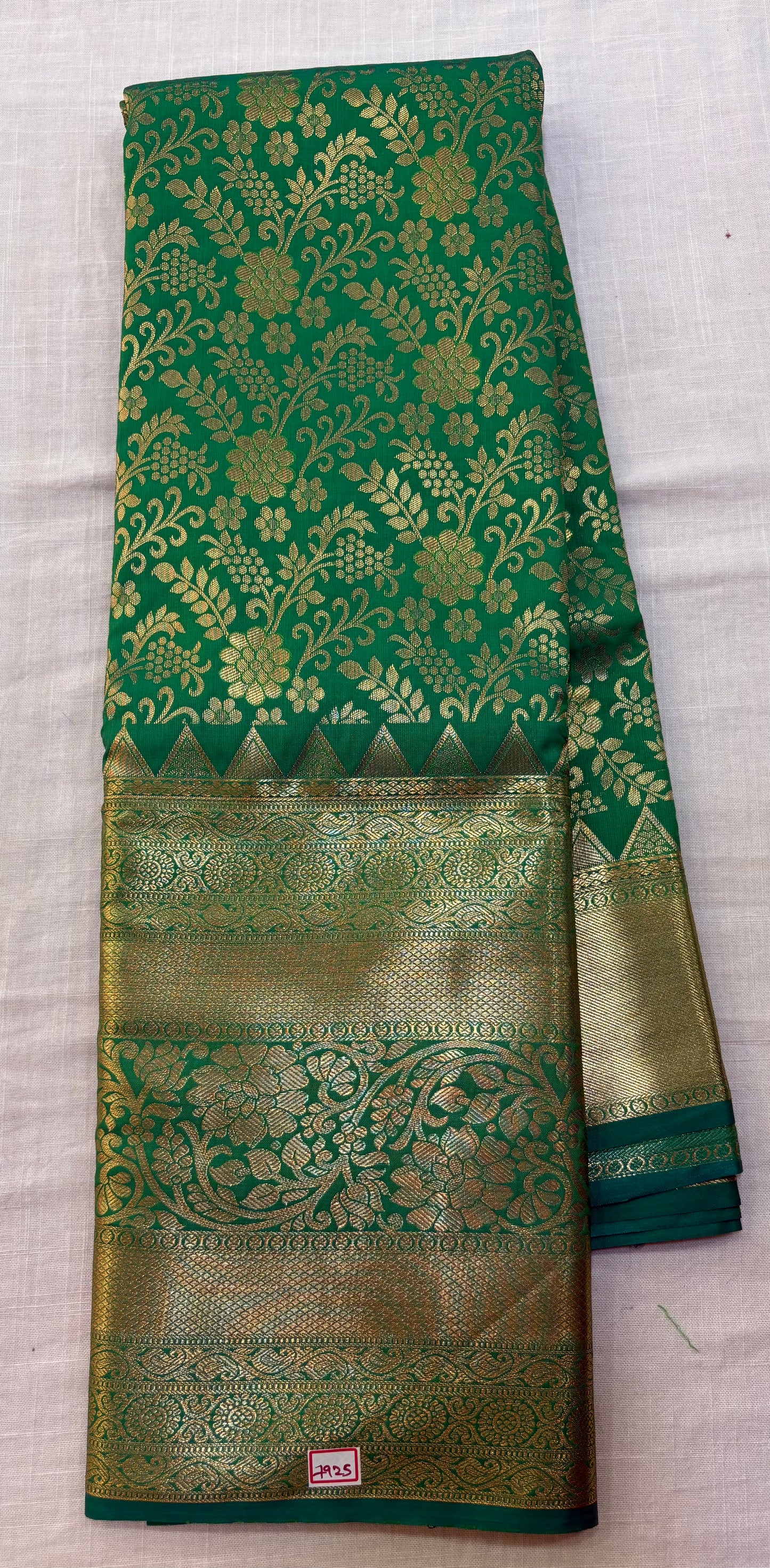 Semi Kanchi Pattu Saree