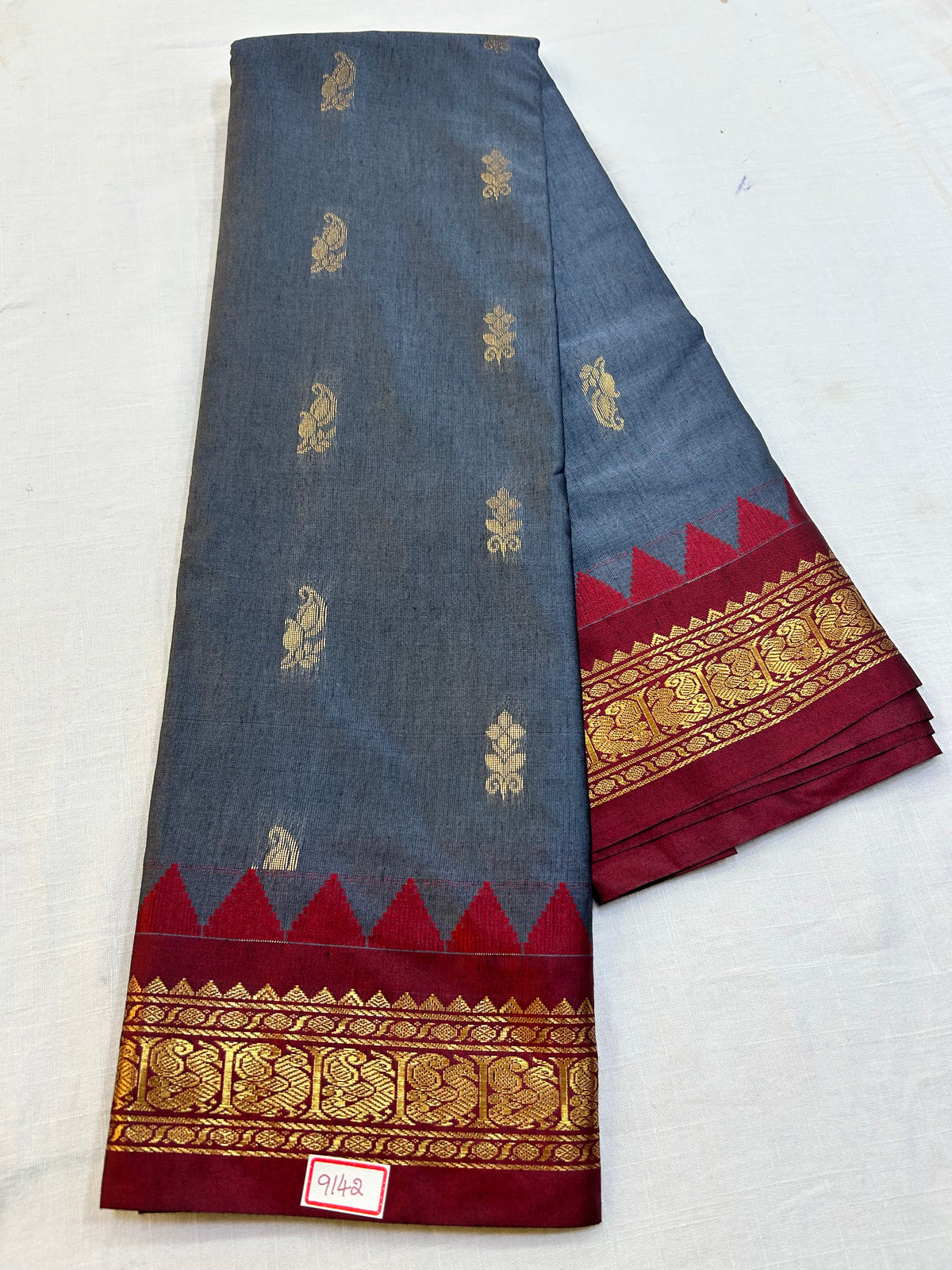 Semi Gadwal Sico Small border Saree