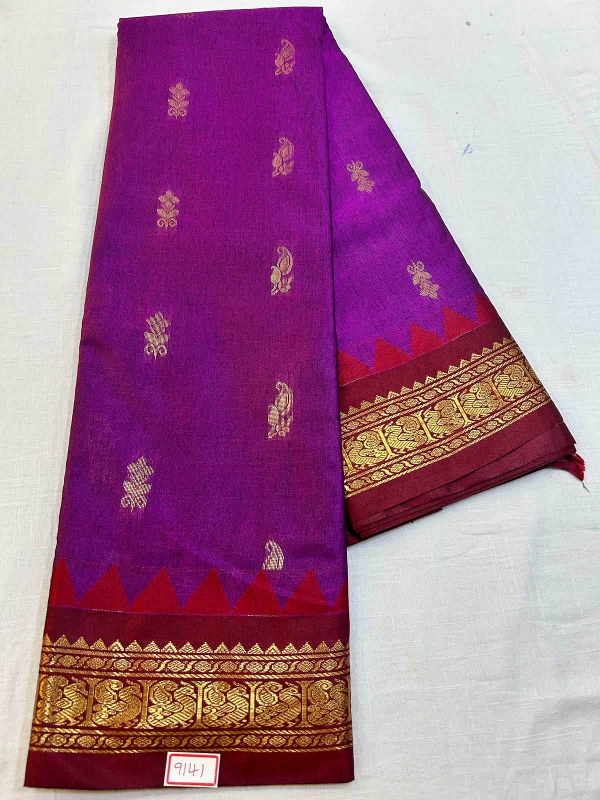 Semi Gadwal Sico Small border Saree