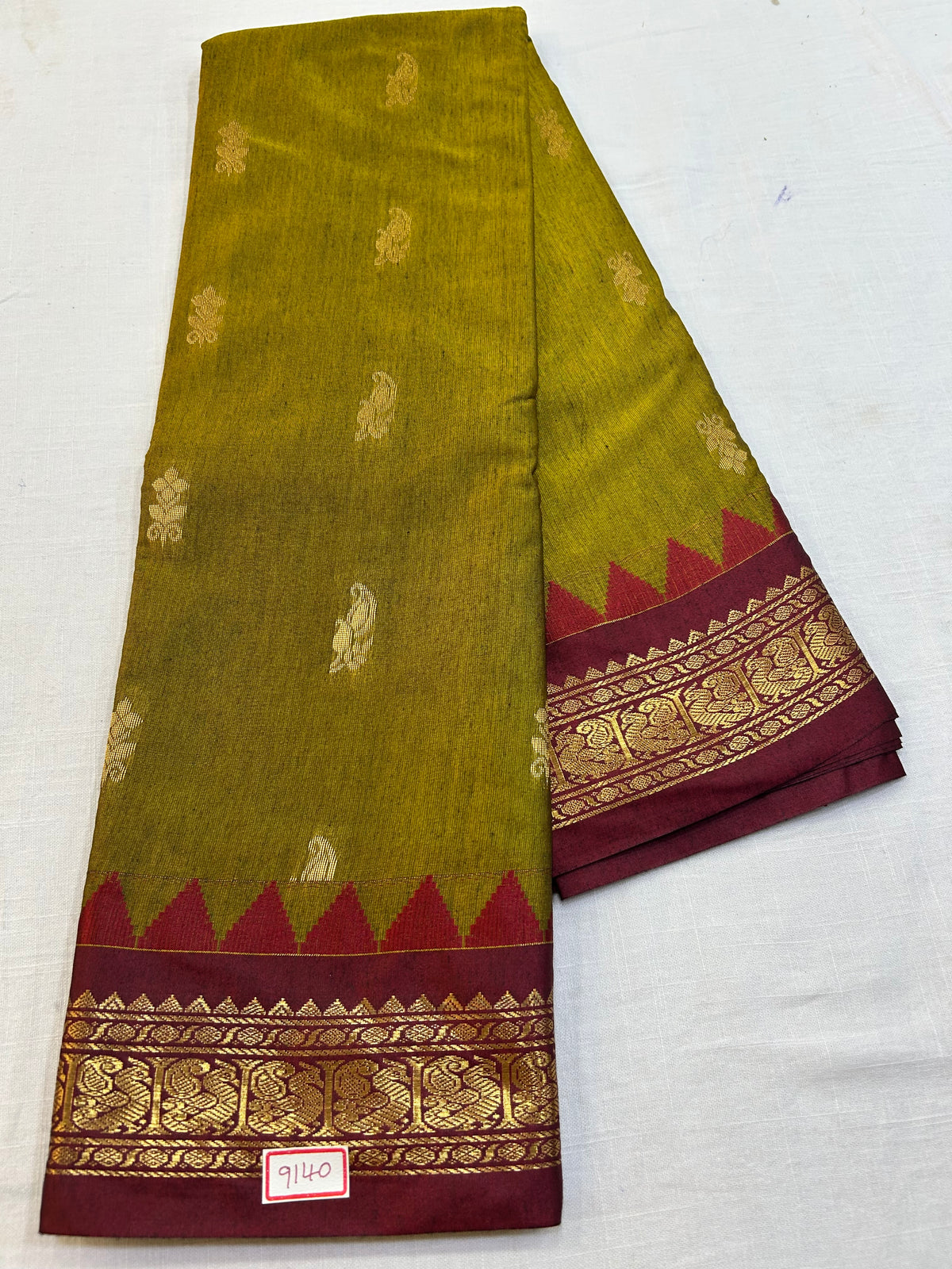 Semi Gadwal Sico Small border Saree