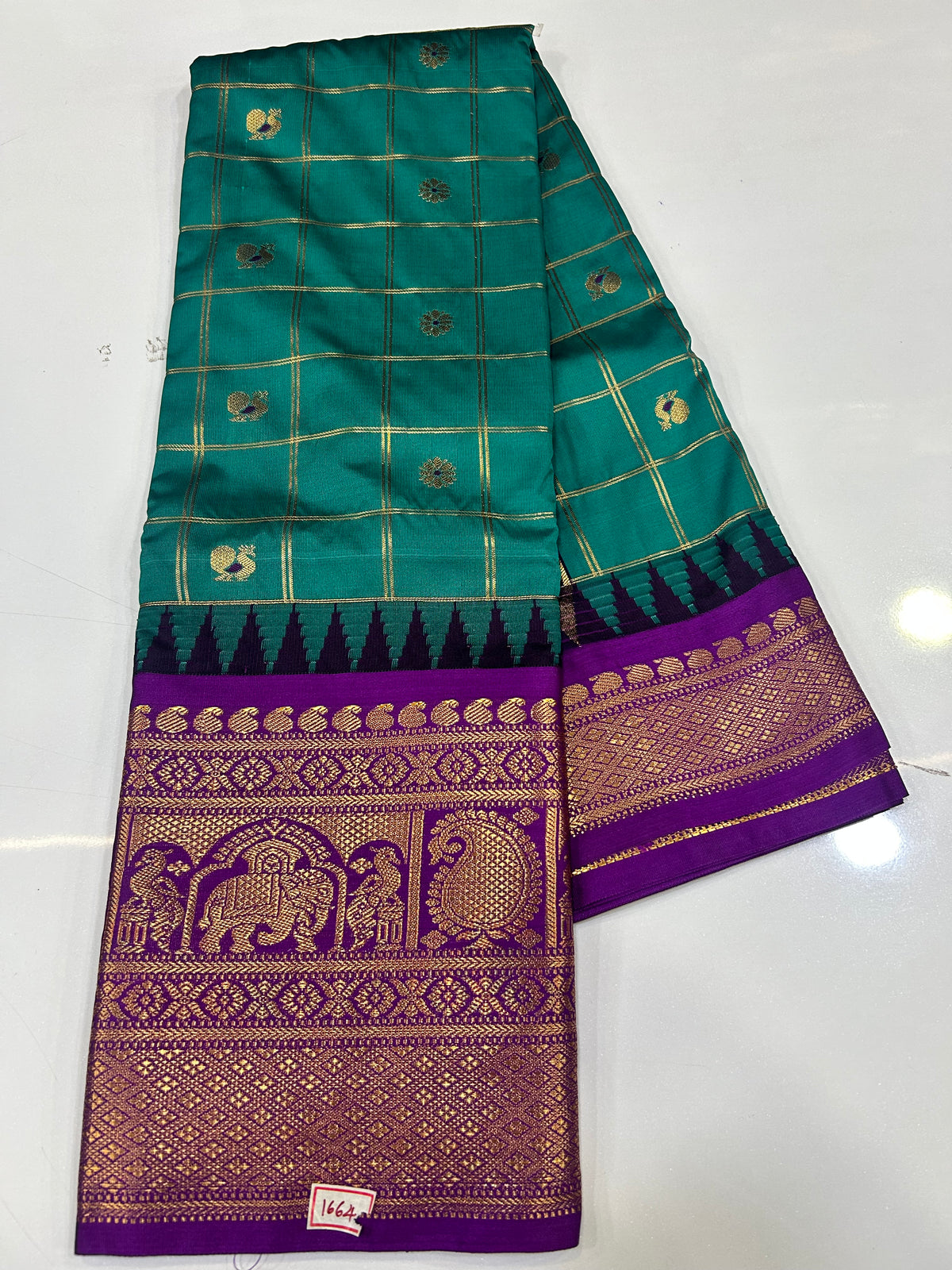 Semi Gadwal Checks Saree