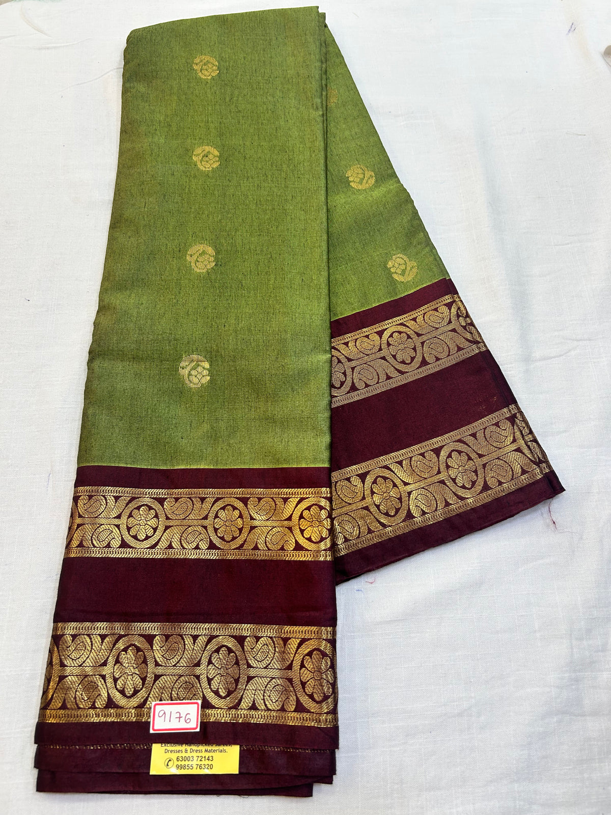 Semi Gadwal Sico Small border Saree