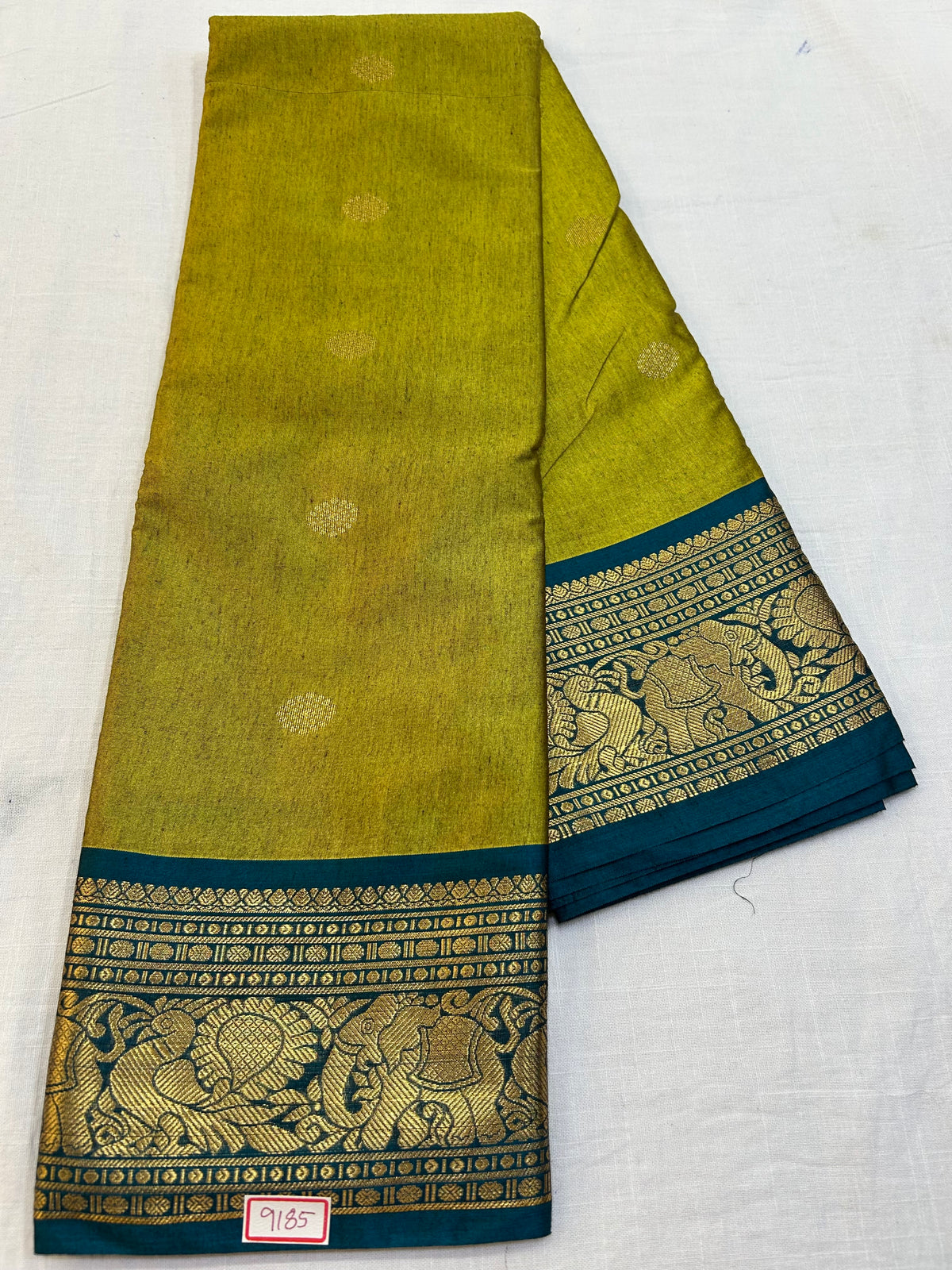 Semi Gadwal Sico Small border Saree