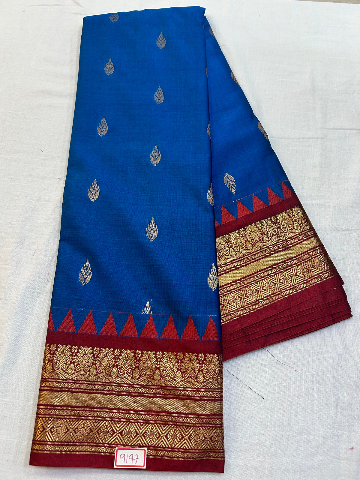 Semi Gadwal Sico Small border Saree