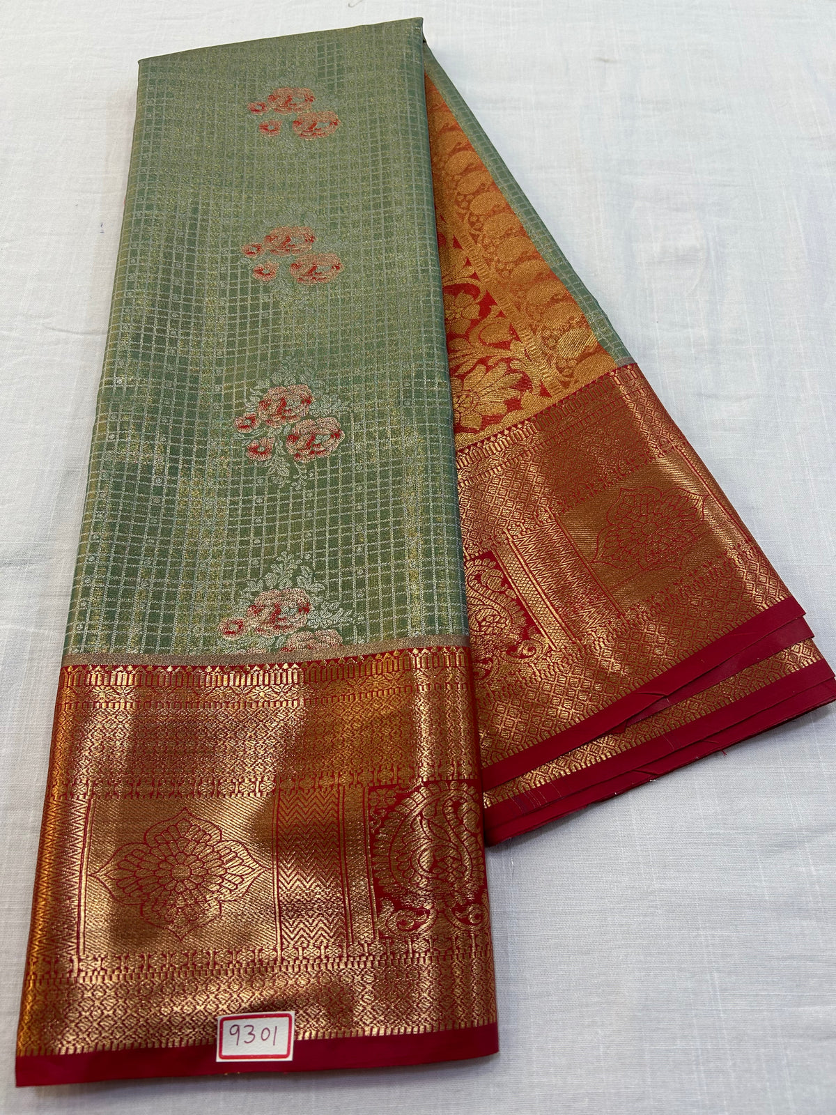 Semi Kanchi Tissue Pattu Saree - Pencil Work