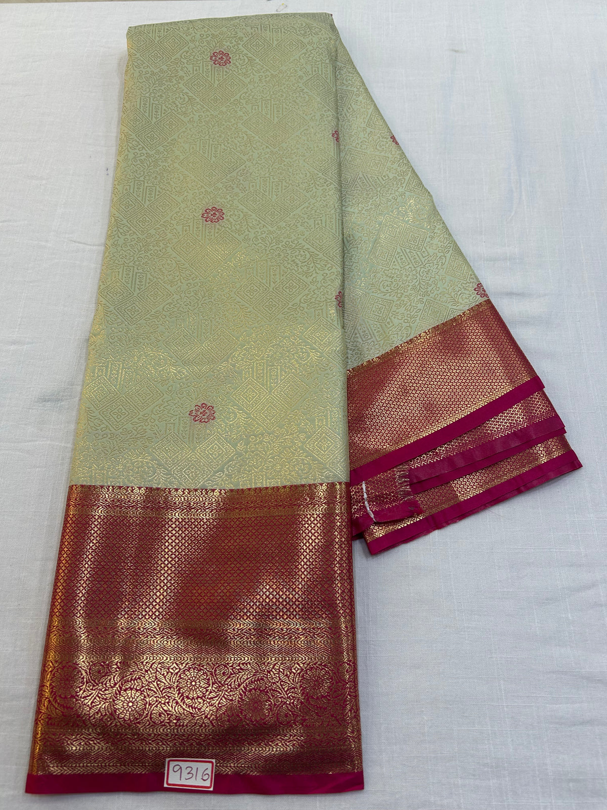 Semi Kanchi Tissue Pattu Saree - Pencil Work